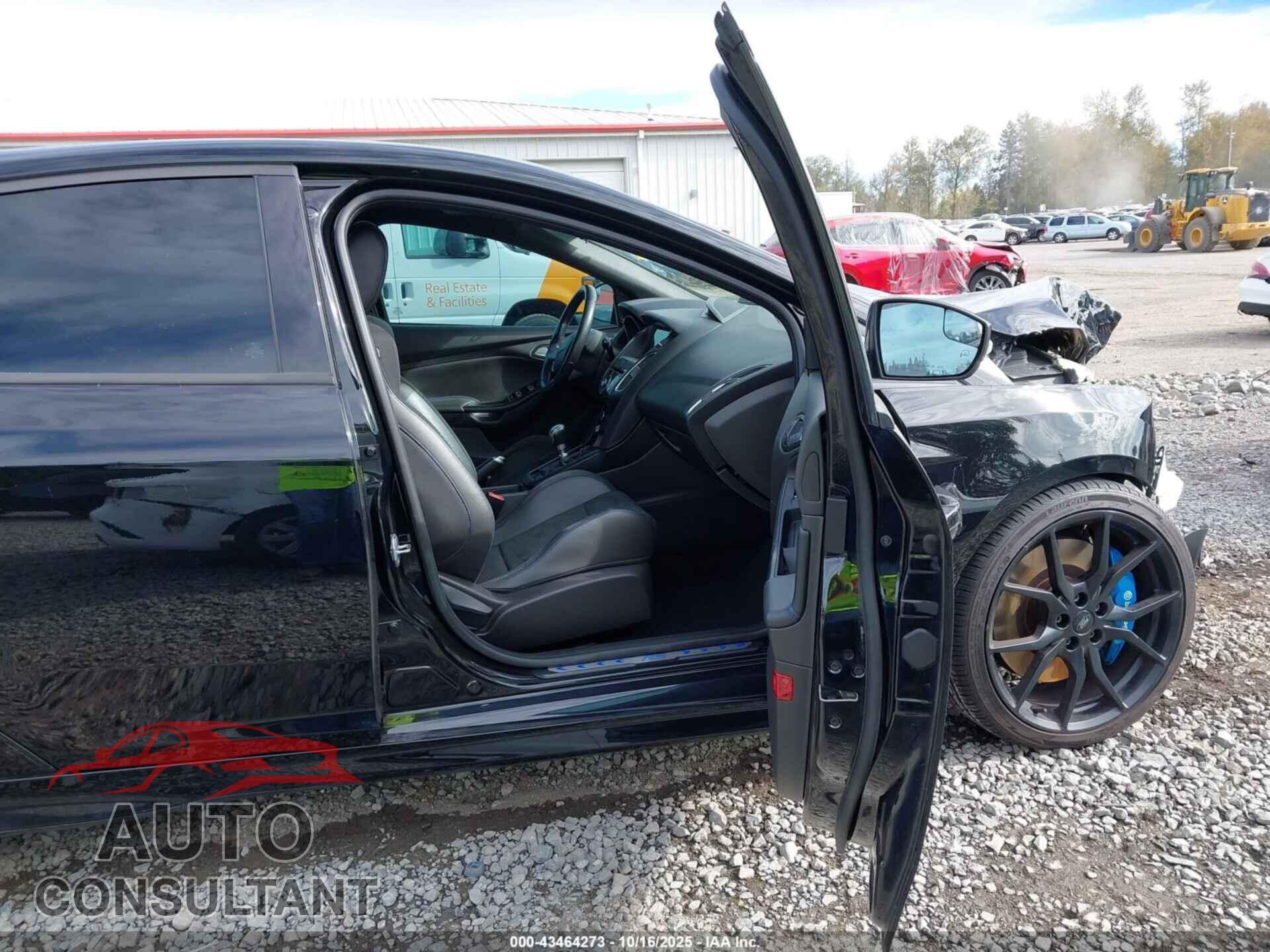 FORD FOCUS RS 2017 - WF0DP3TH2H4120965