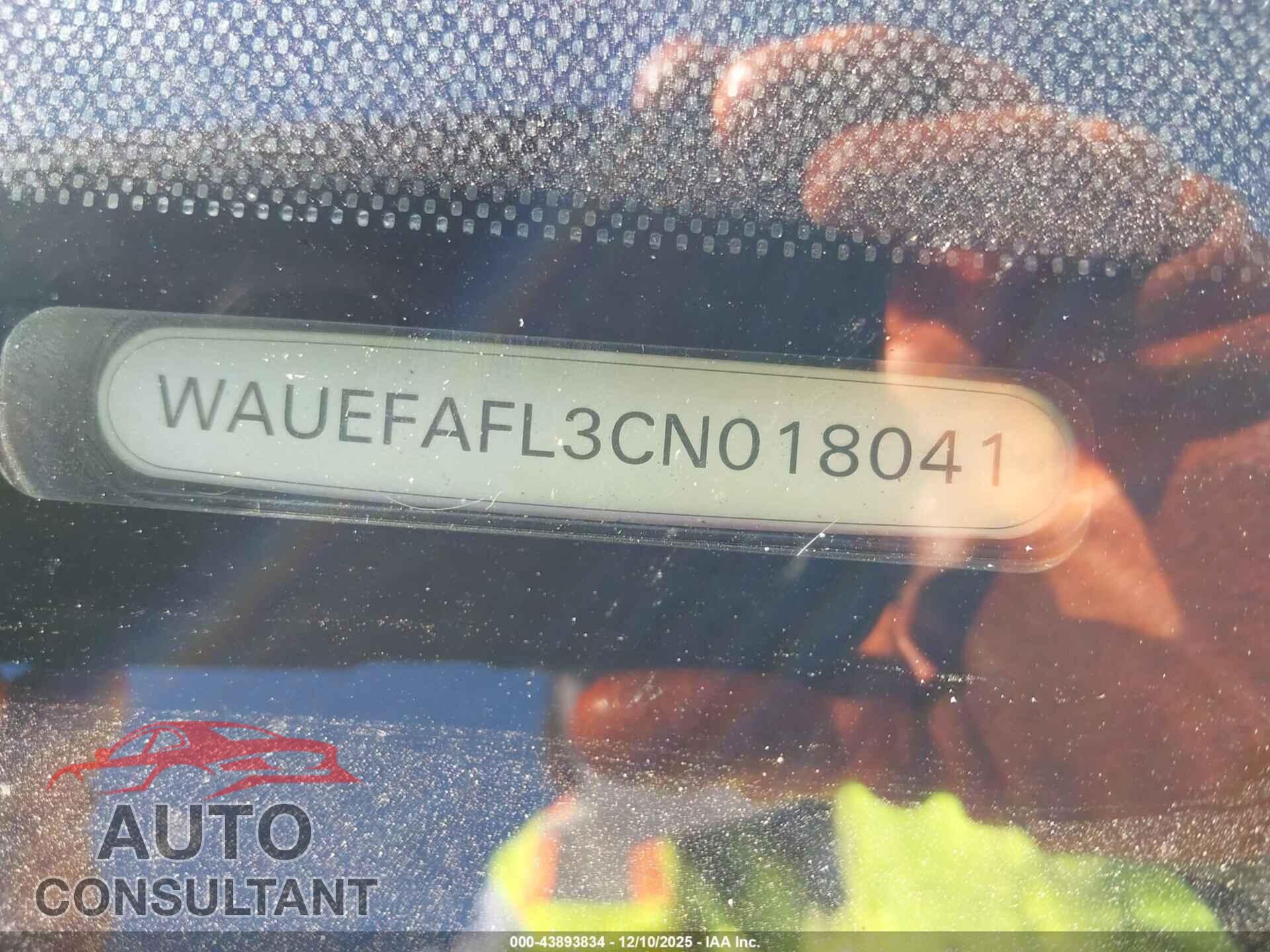 AUDI A4 2012 - WAUEFAFL3CN018041
