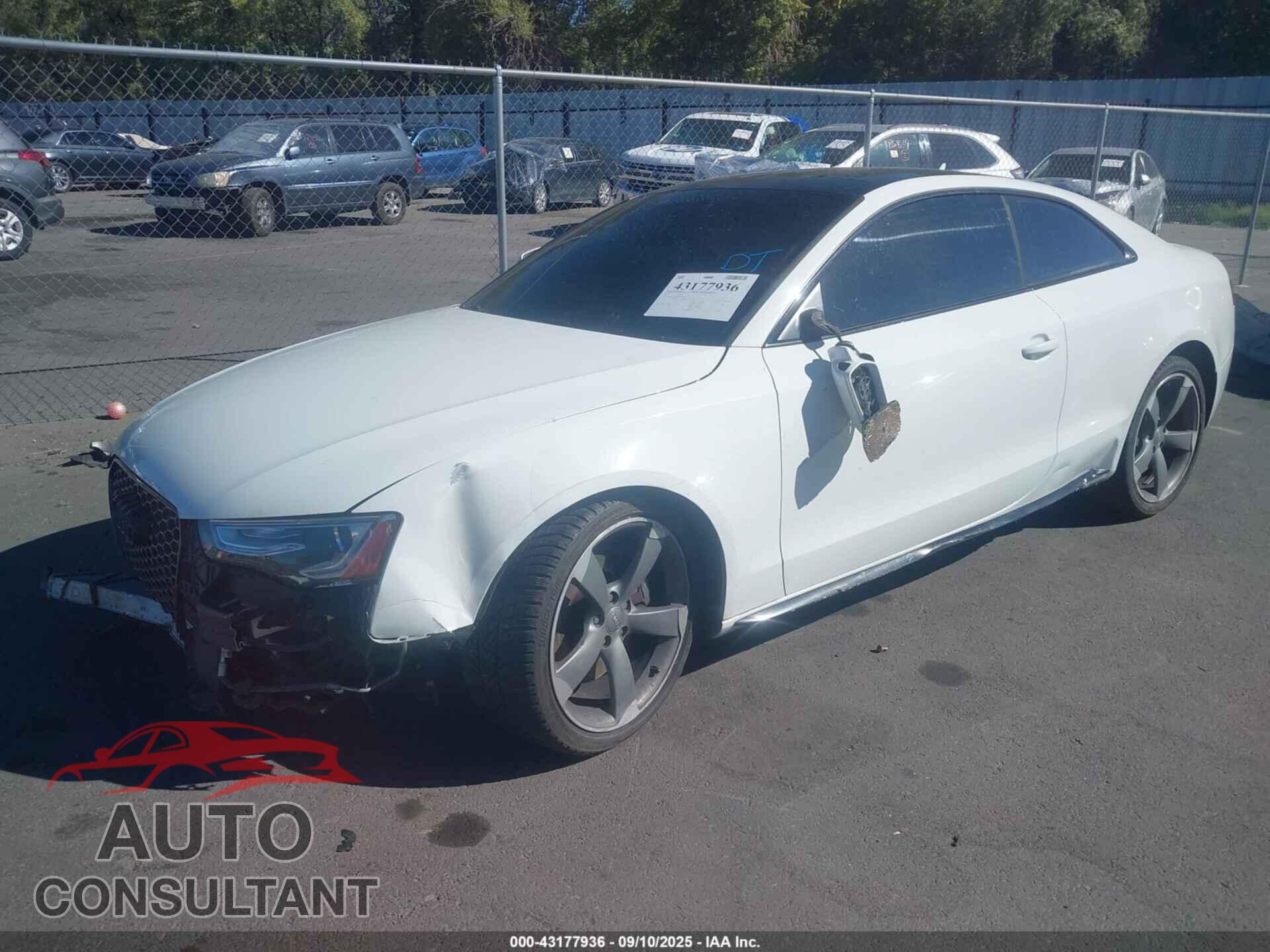 AUDI S5 2015 - WAUCGAFR8FA039276