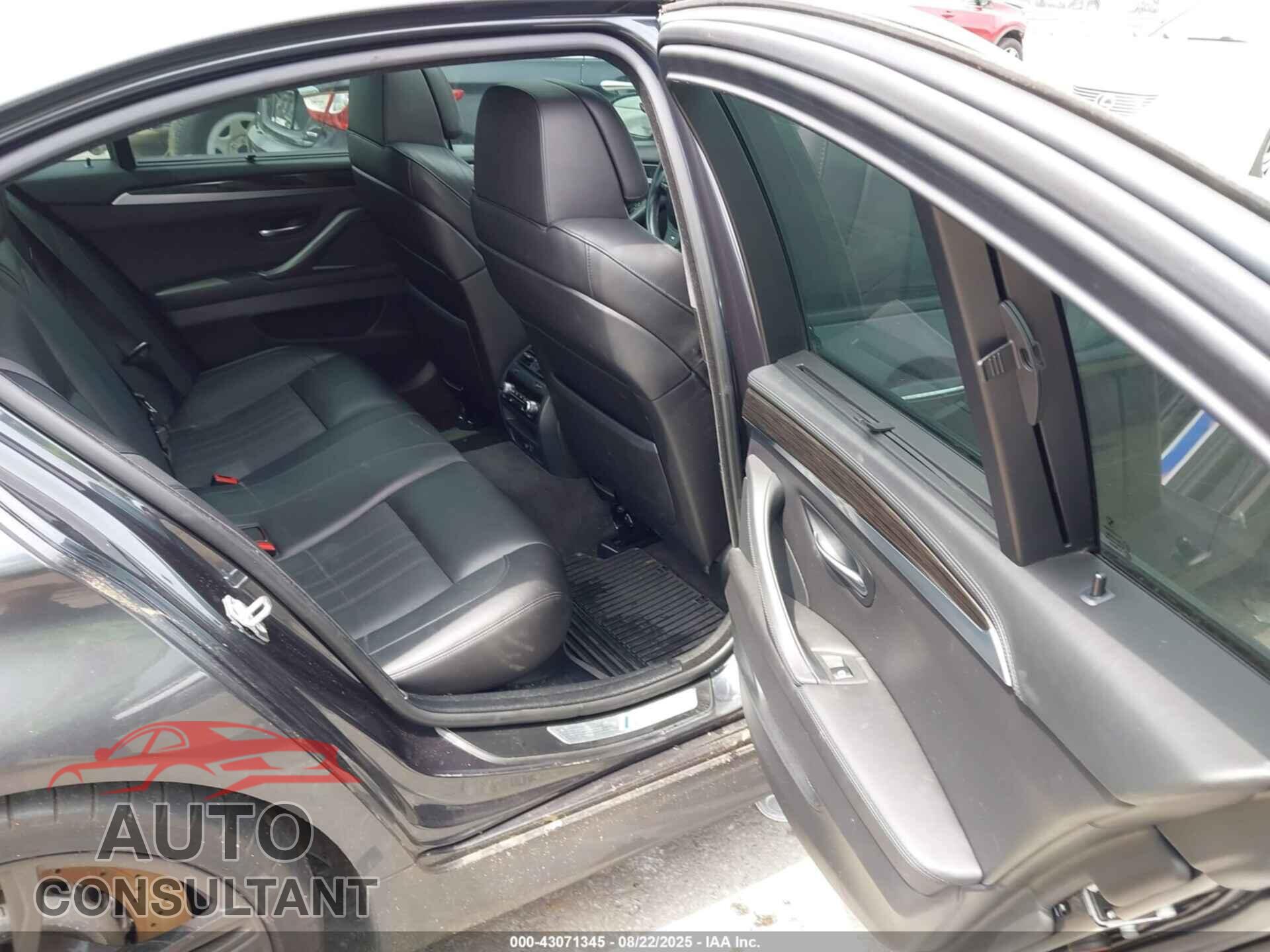 BMW M5 2013 - WBSFV9C50DD095741