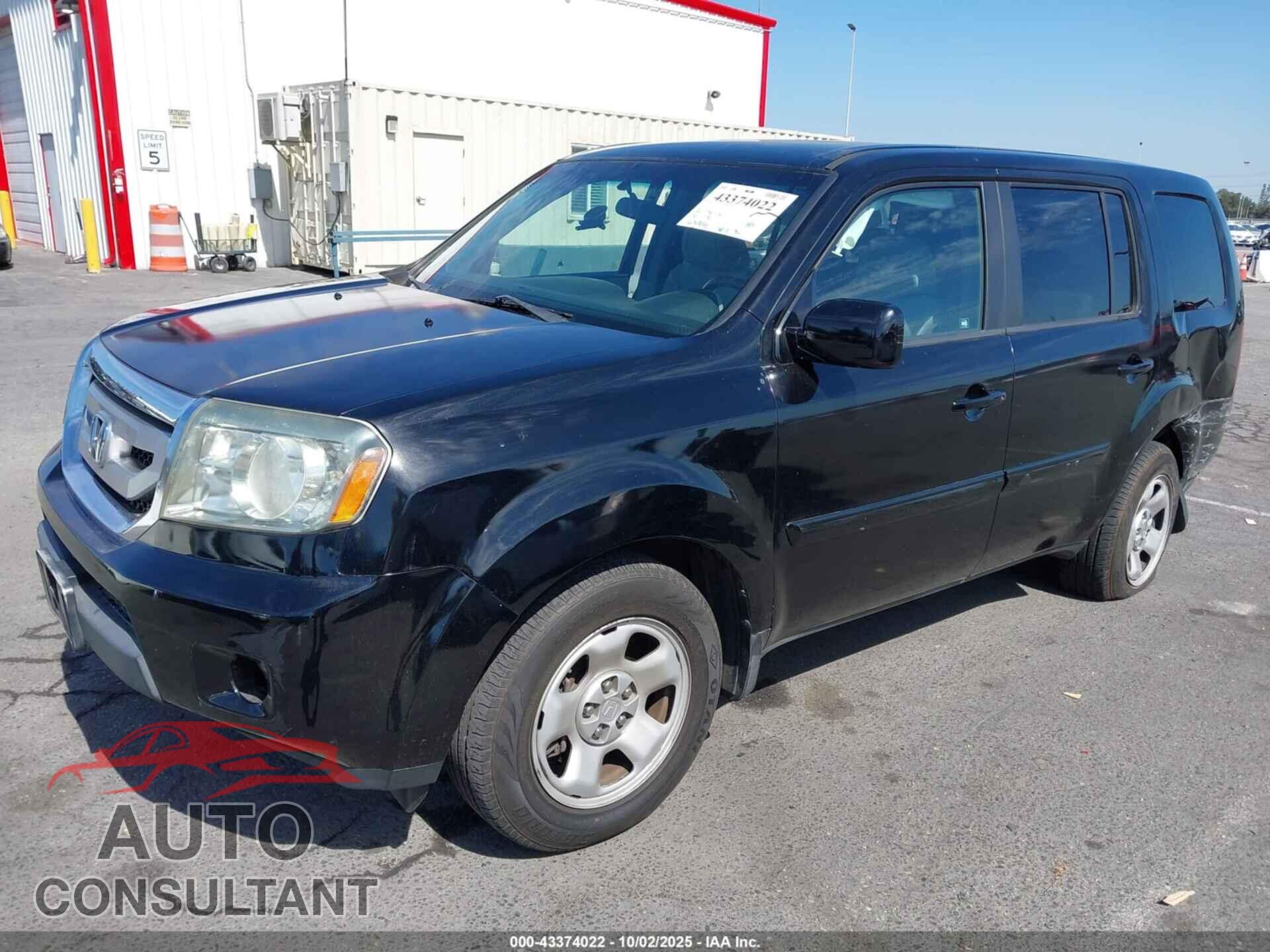 HONDA PILOT 2011 - 5FNYF3H20BB008550