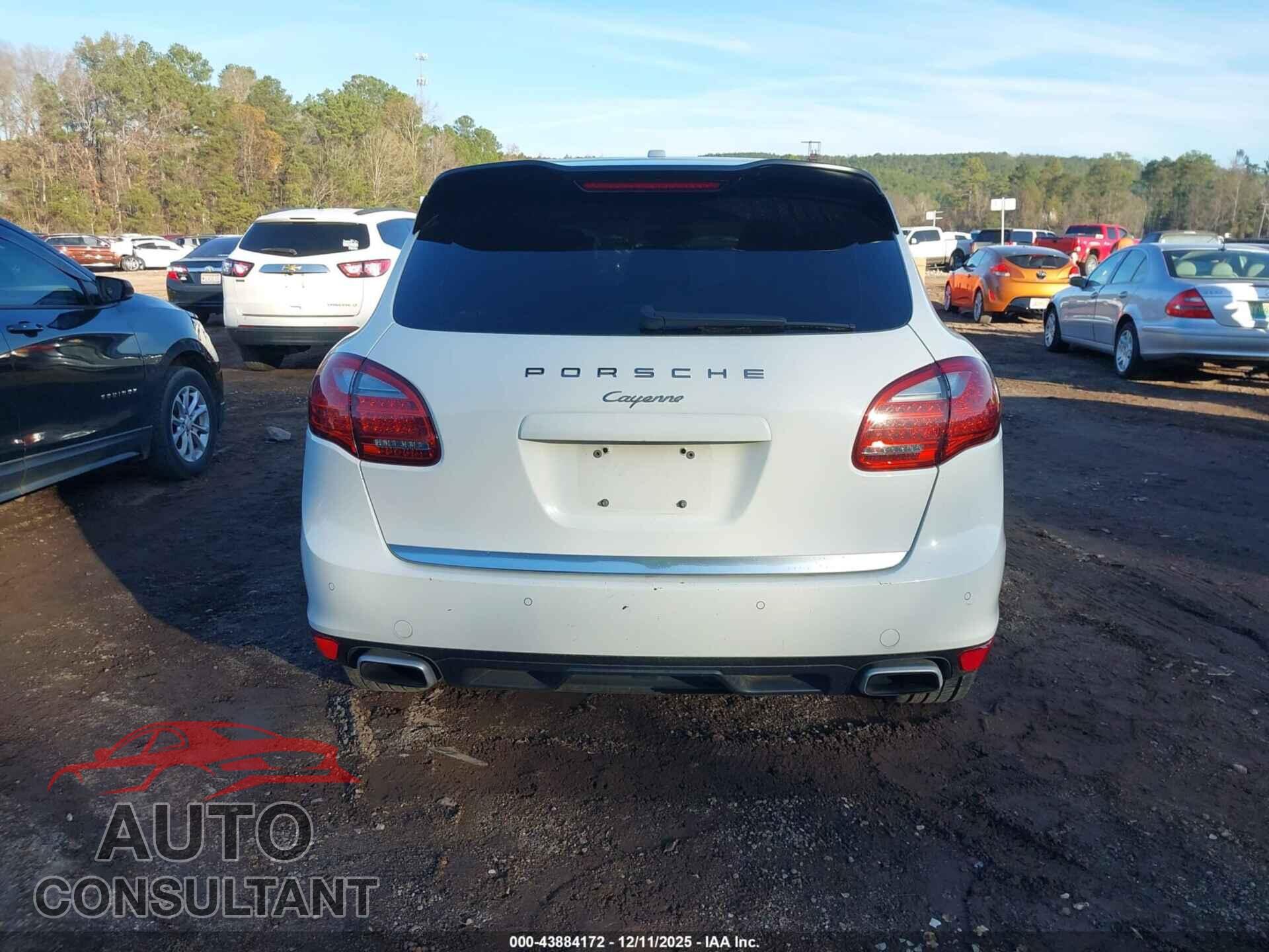 PORSCHE CAYENNE 2012 - WP1AA2A23CLA02338