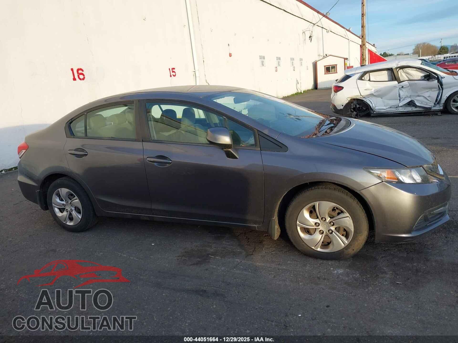 HONDA CIVIC 2013 - 19XFB2F57DE266602