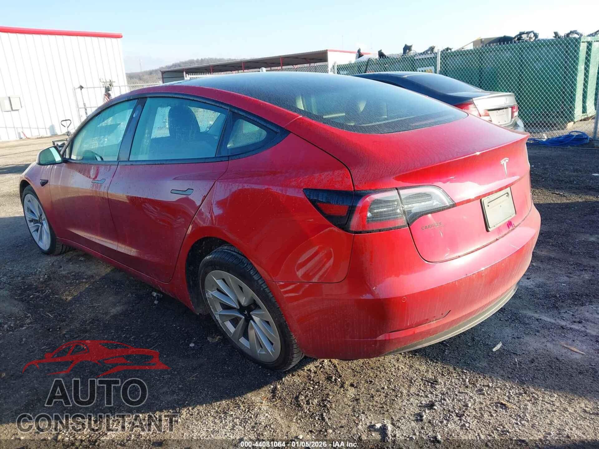 TESLA MODEL 3 2021 - 5YJ3E1EB7MF044731