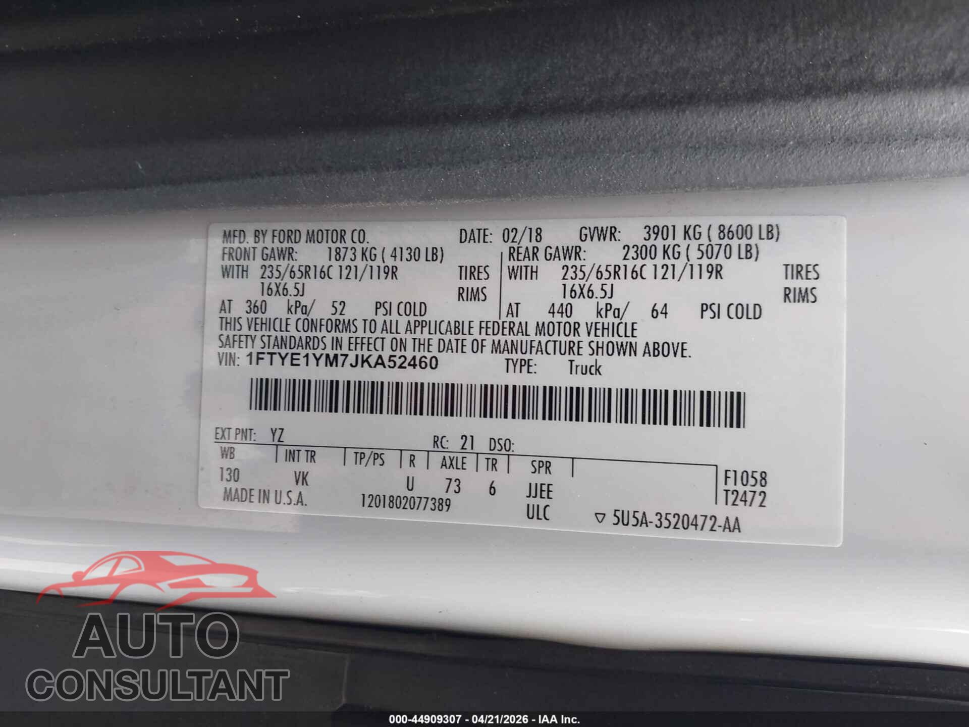 FORD TRANSIT-150 2018 - 1FTYE1YM7JKA52460
