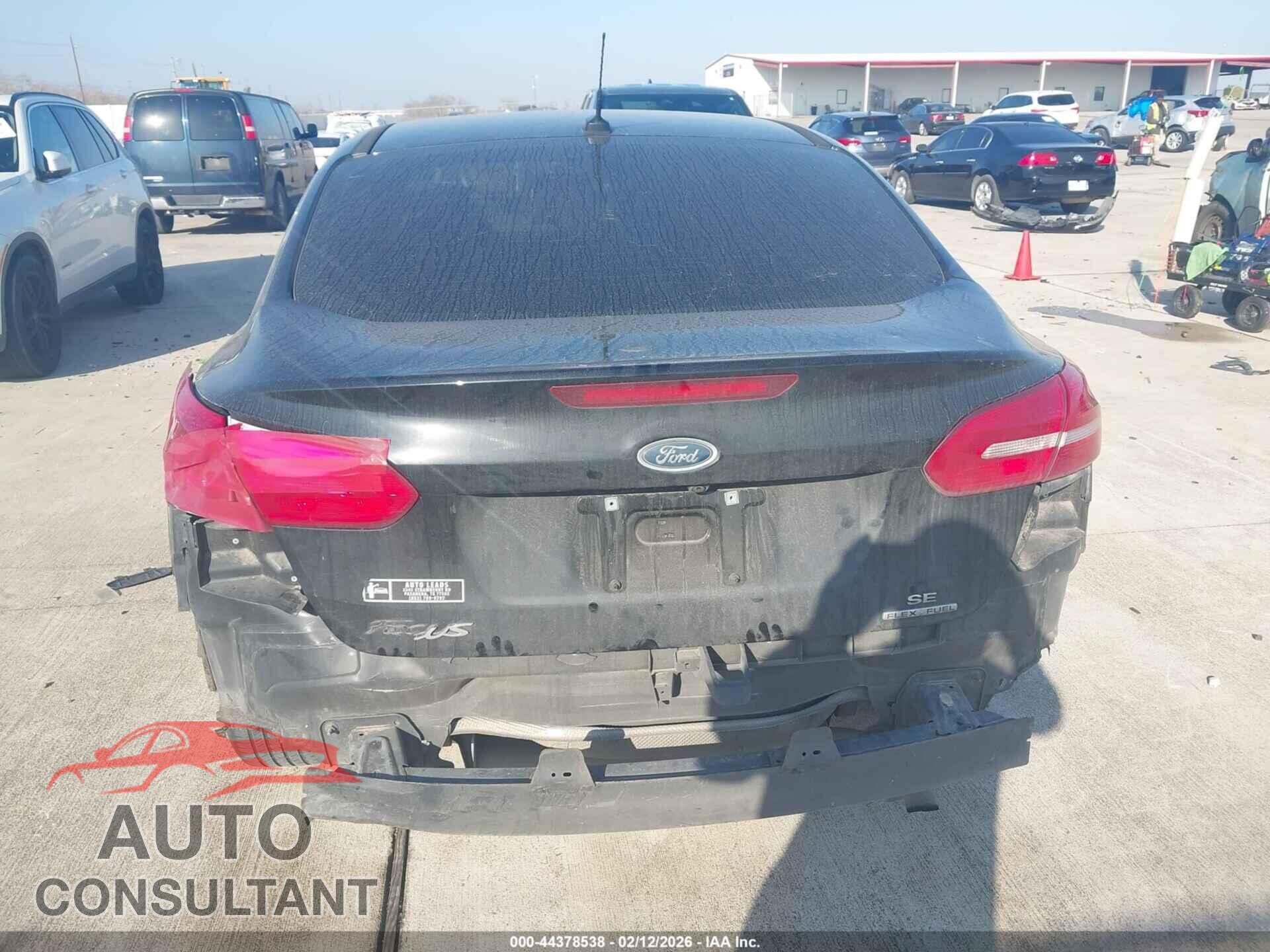FORD FOCUS 2016 - 1FADP3F28GL267523