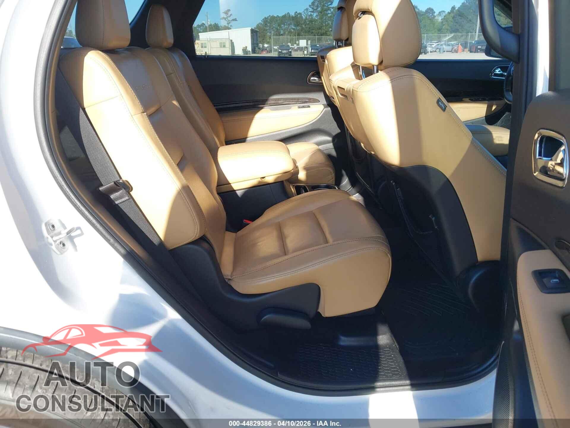 DODGE DURANGO 2015 - 1C4SDJETXFC202955