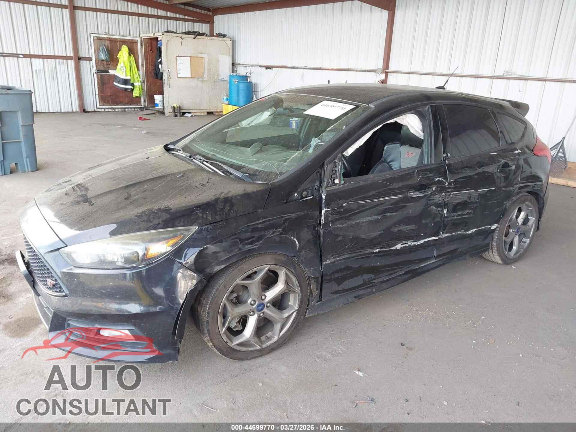 FORD FOCUS ST 2016 - 1FADP3L94GL212908
