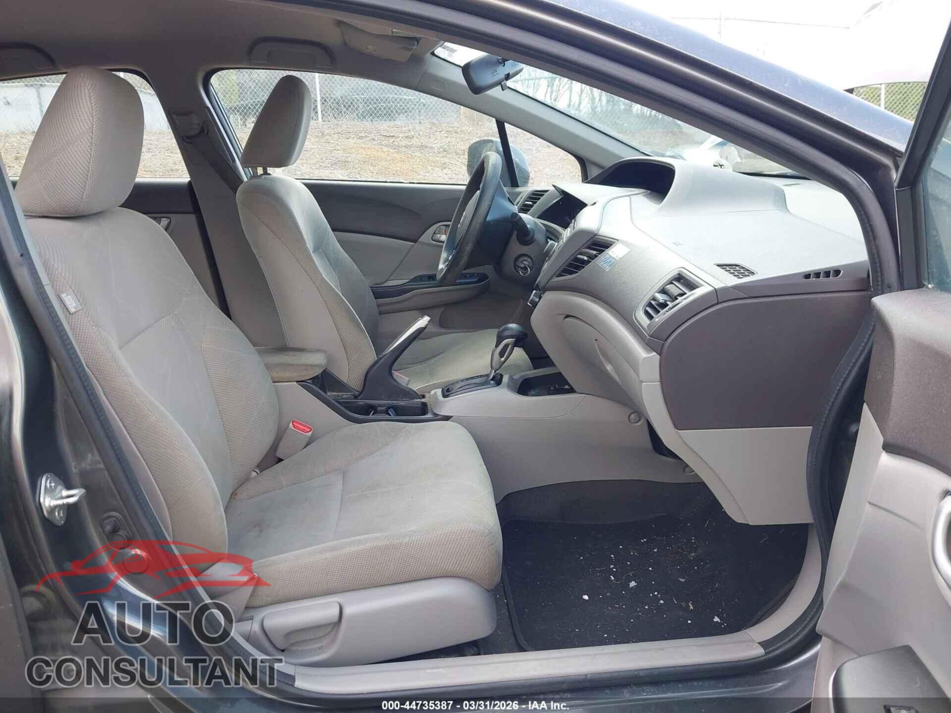 HONDA CIVIC 2012 - 2HGFB2F55CH577286