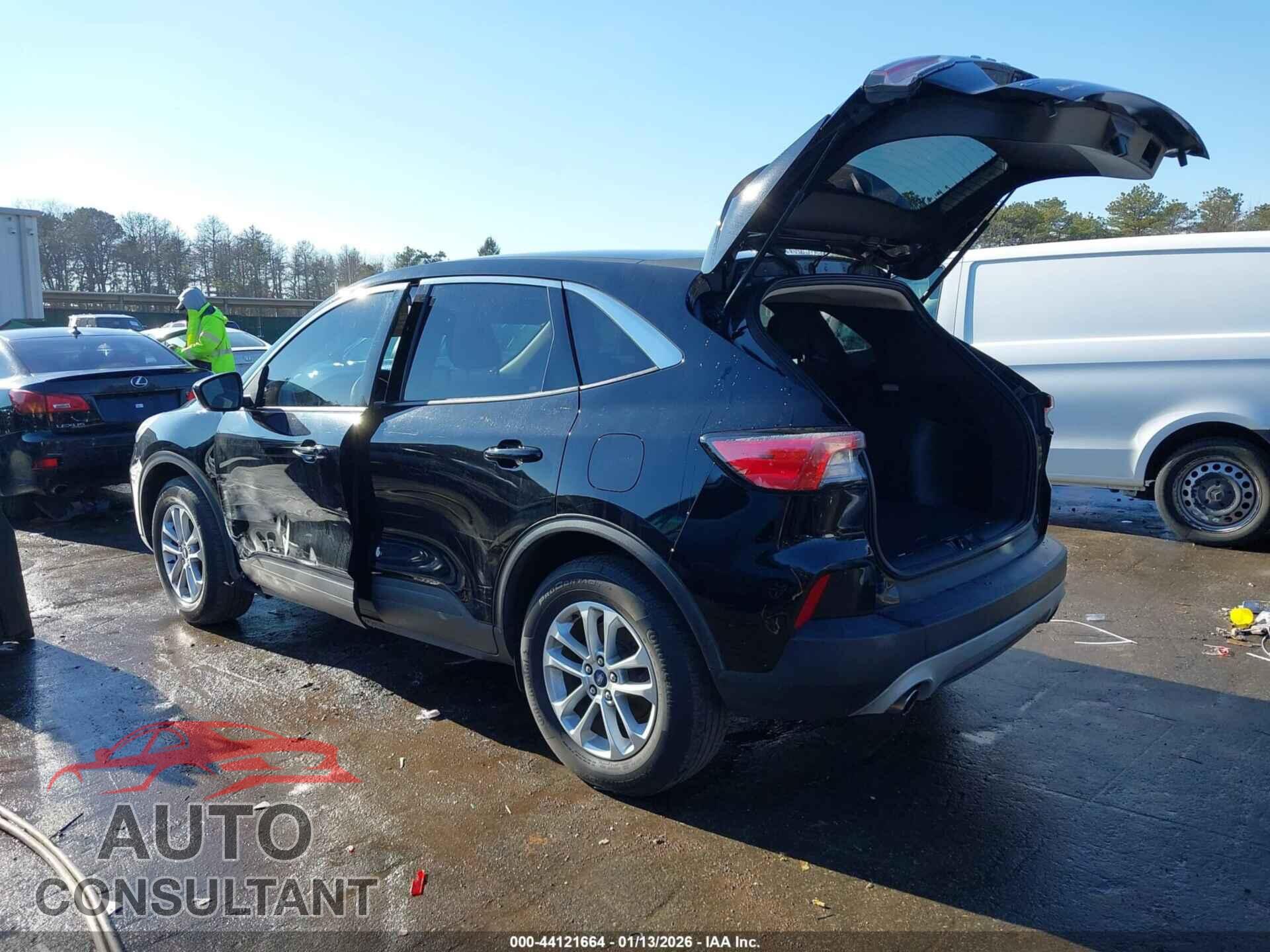 FORD ESCAPE 2020 - 1FMCU9G64LUA04190