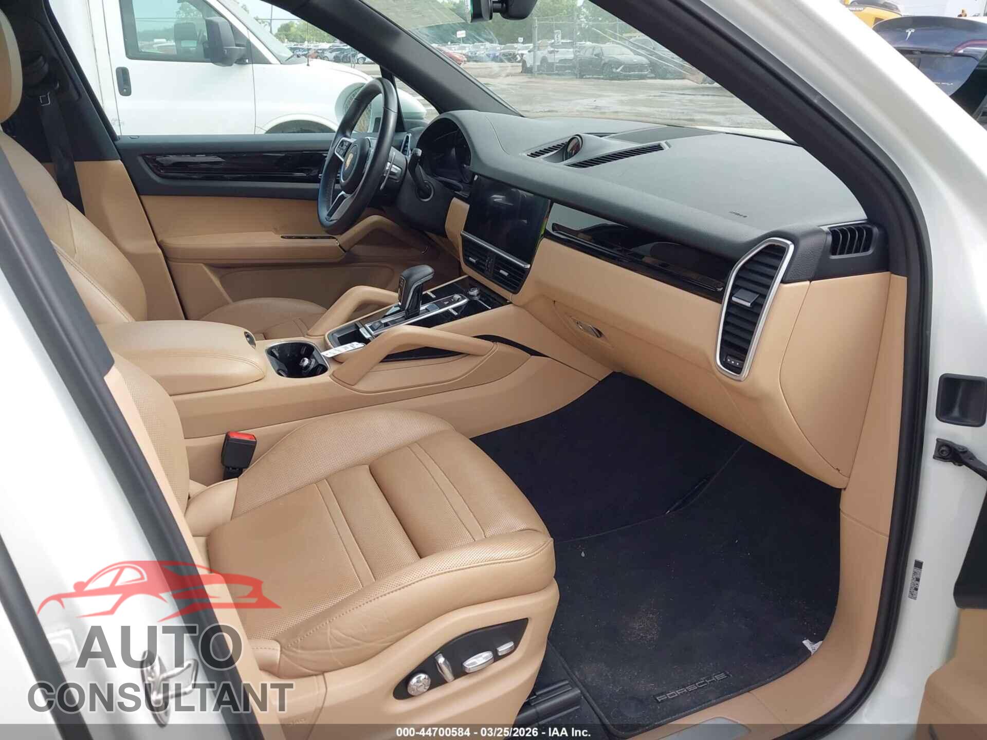 PORSCHE CAYENNE 2019 - WP1AA2AY0KDA07381