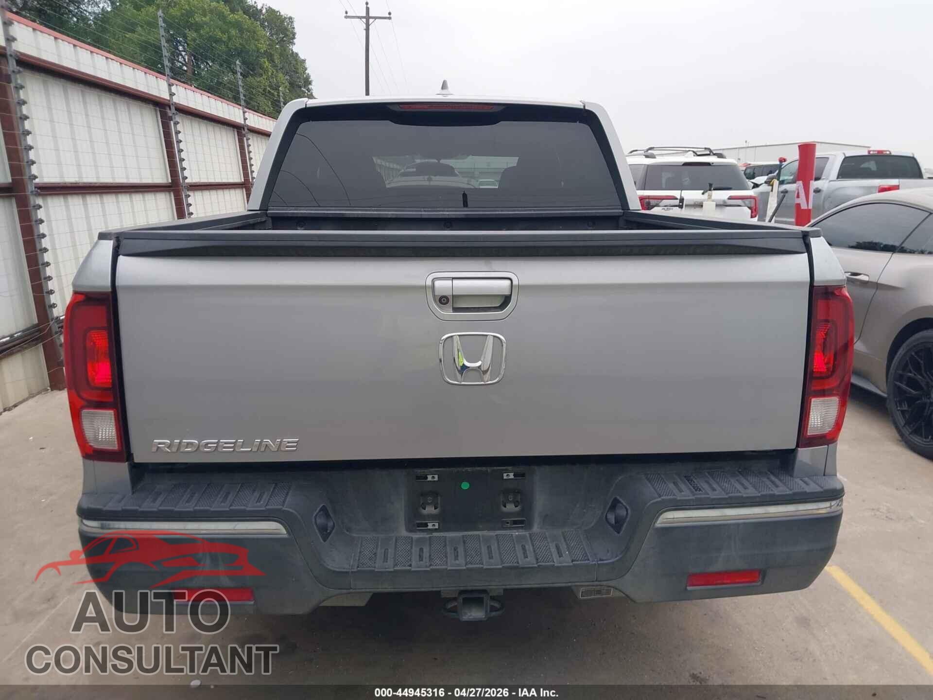 HONDA RIDGELINE 2017 - 5FPYK2F48HB004675