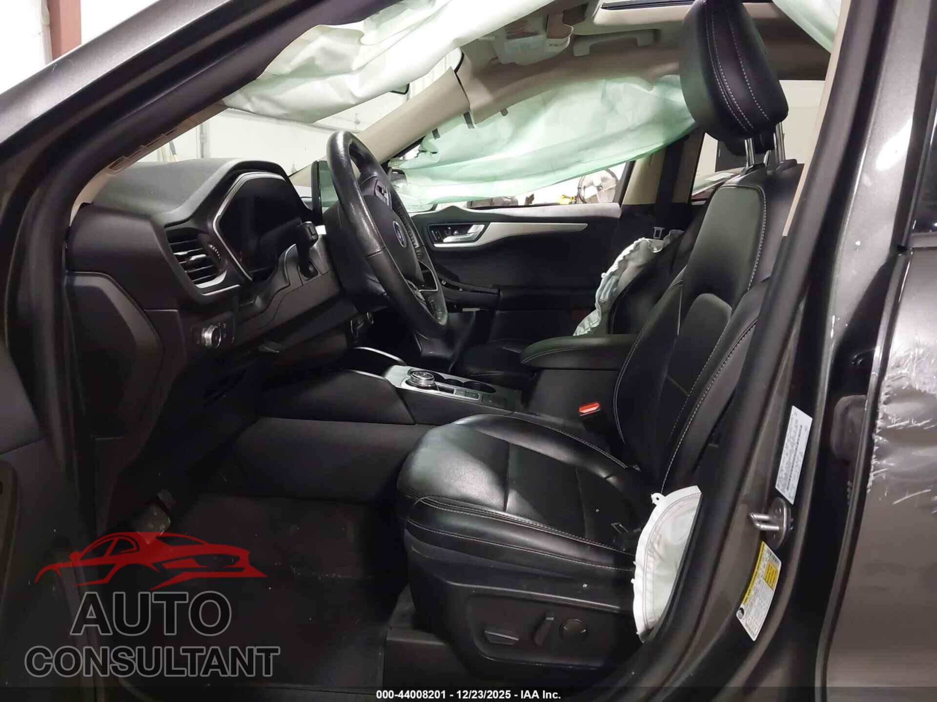 FORD ESCAPE 2020 - 1FMCU9H66LUA78256