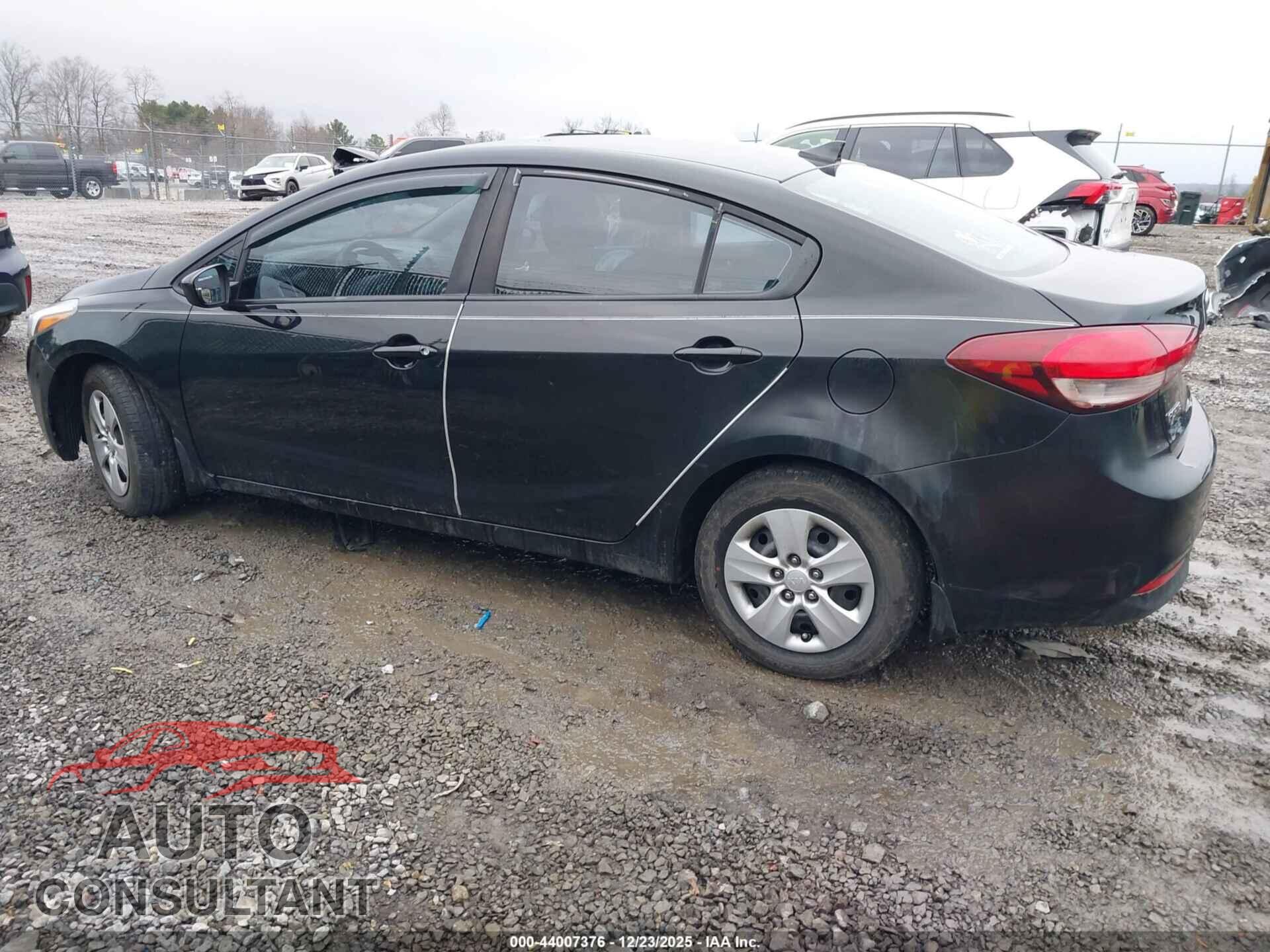 KIA FORTE 2017 - 3KPFK4A77HE109467
