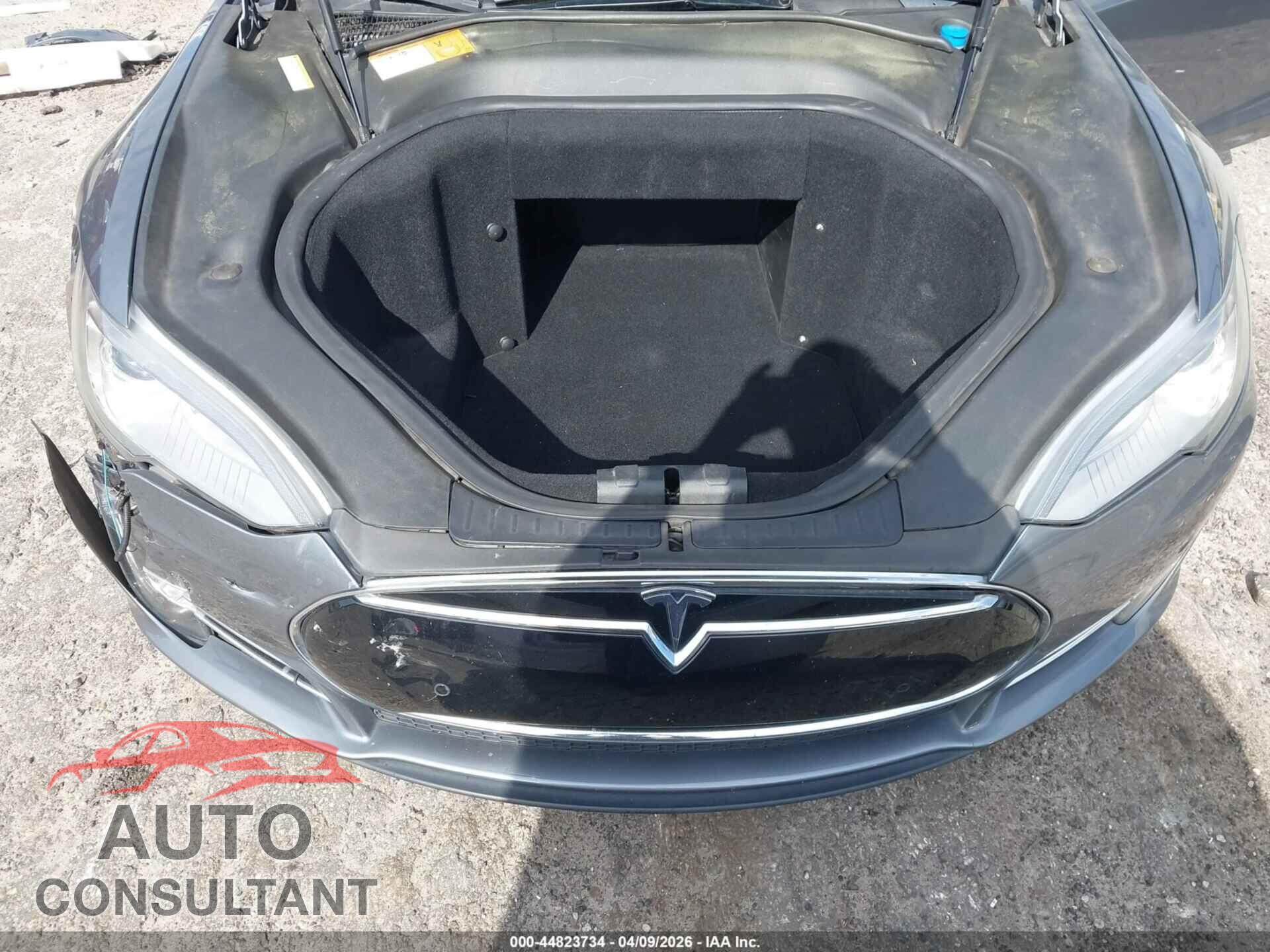 TESLA MODEL S 2013 - 5YJSA1CP3DFP23840