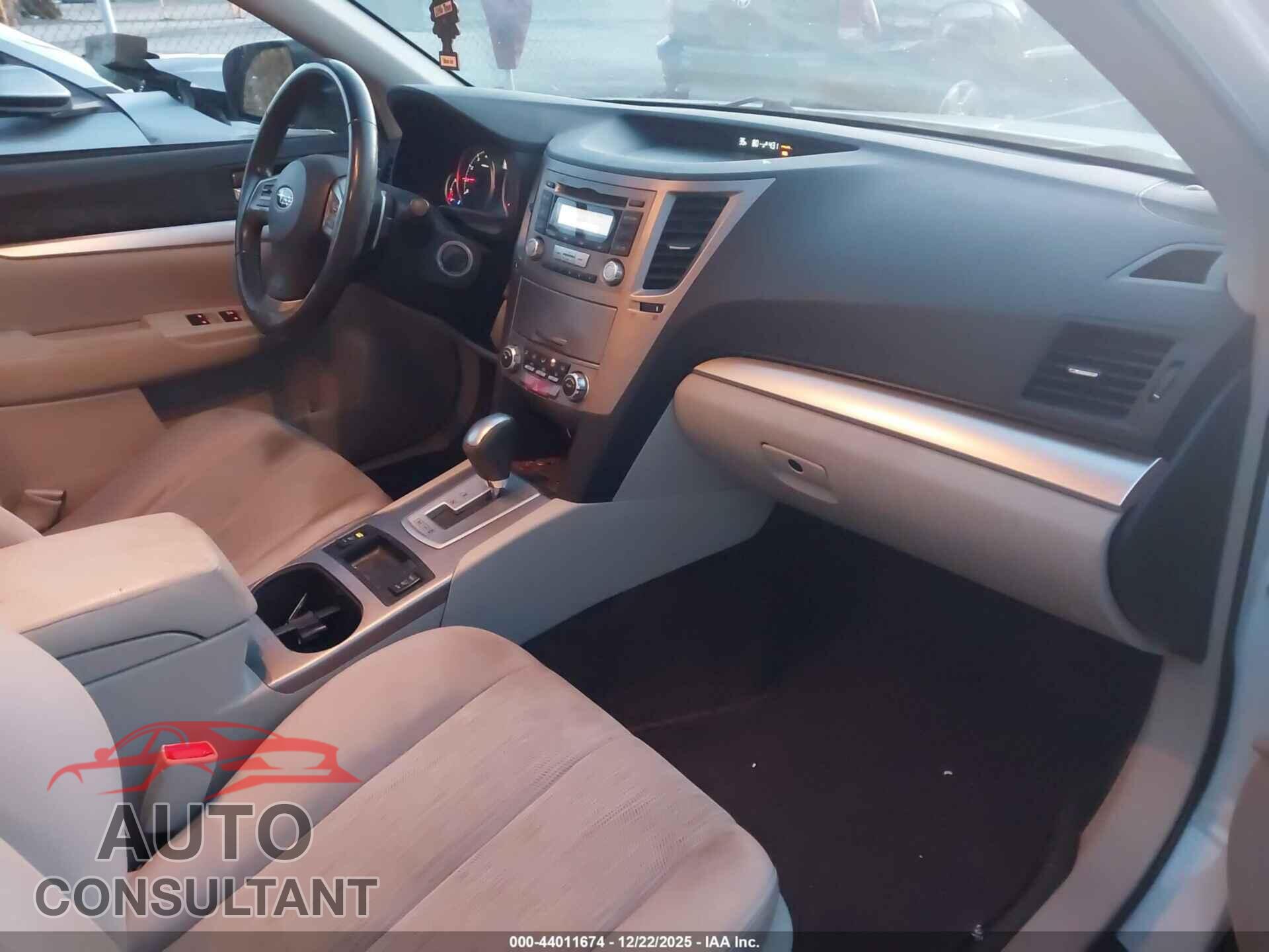 SUBARU OUTBACK 2013 - 4S4BRBCC4D3323502