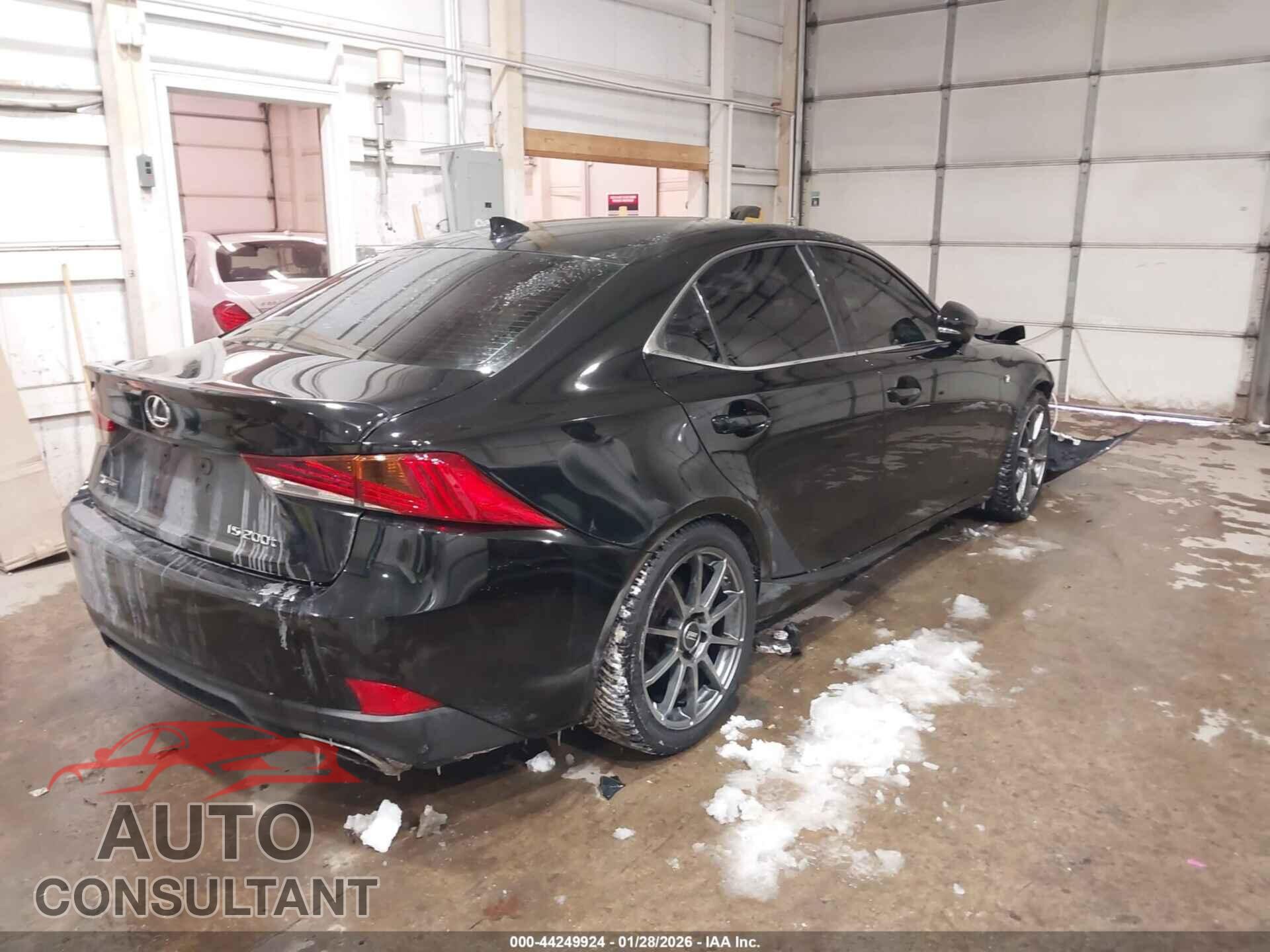 LEXUS IS 200T 2017 - JTHBA1D24H5042448