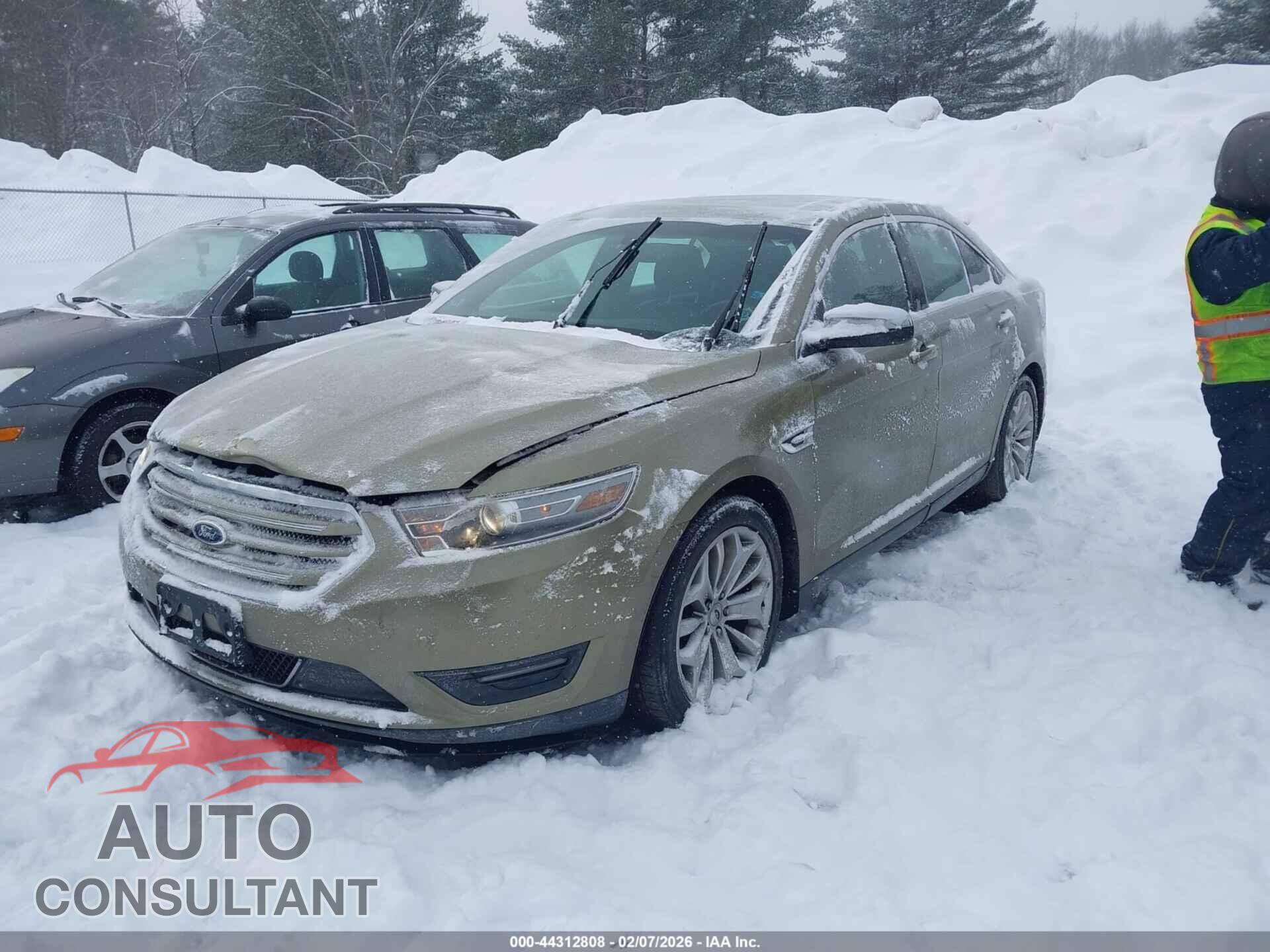 FORD TAURUS 2013 - 1FAHP2F85DG226657