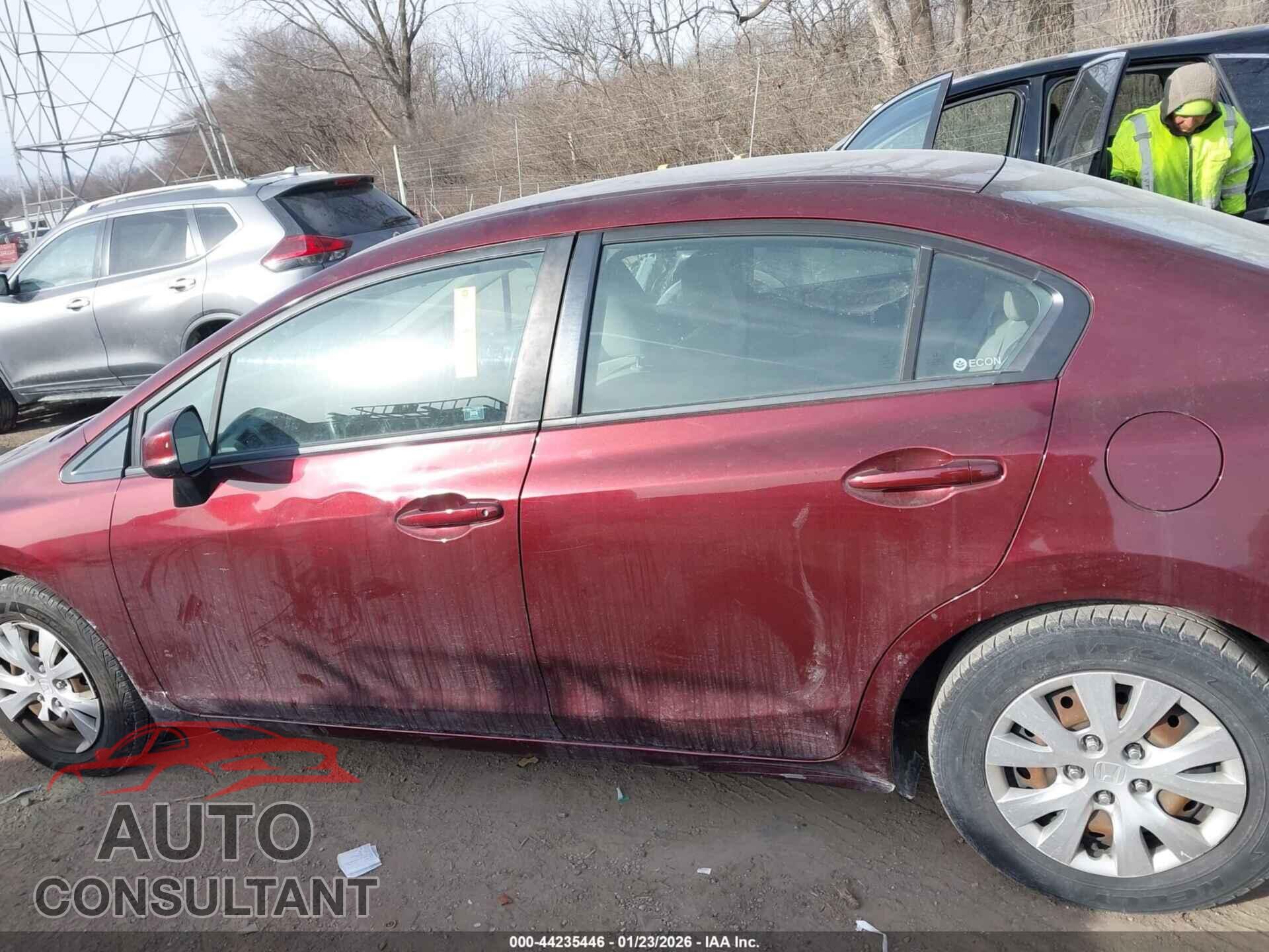 HONDA CIVIC 2012 - 19XFB2F57CE002908
