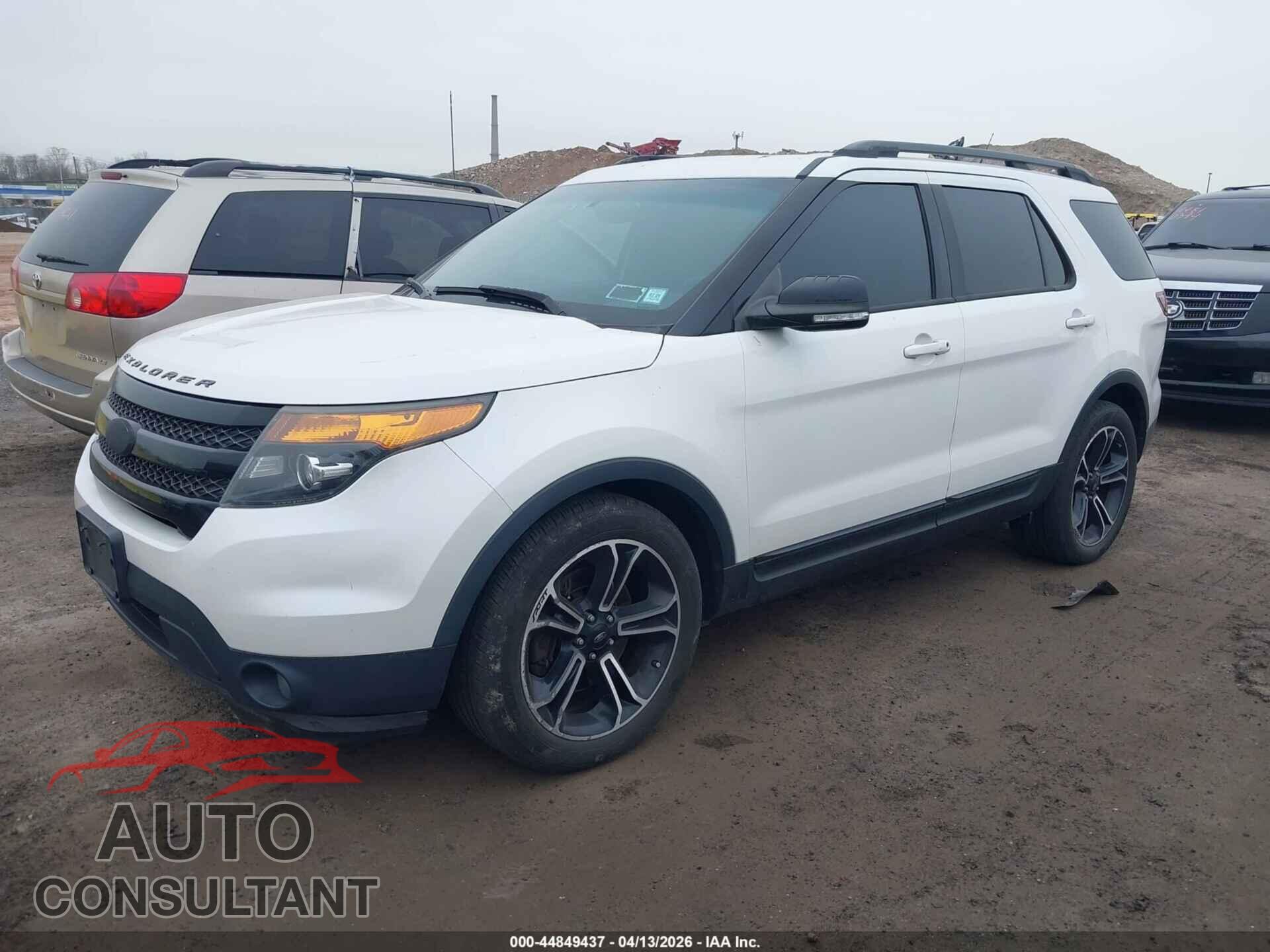 FORD EXPLORER 2015 - 1FM5K8GT2FGA30742