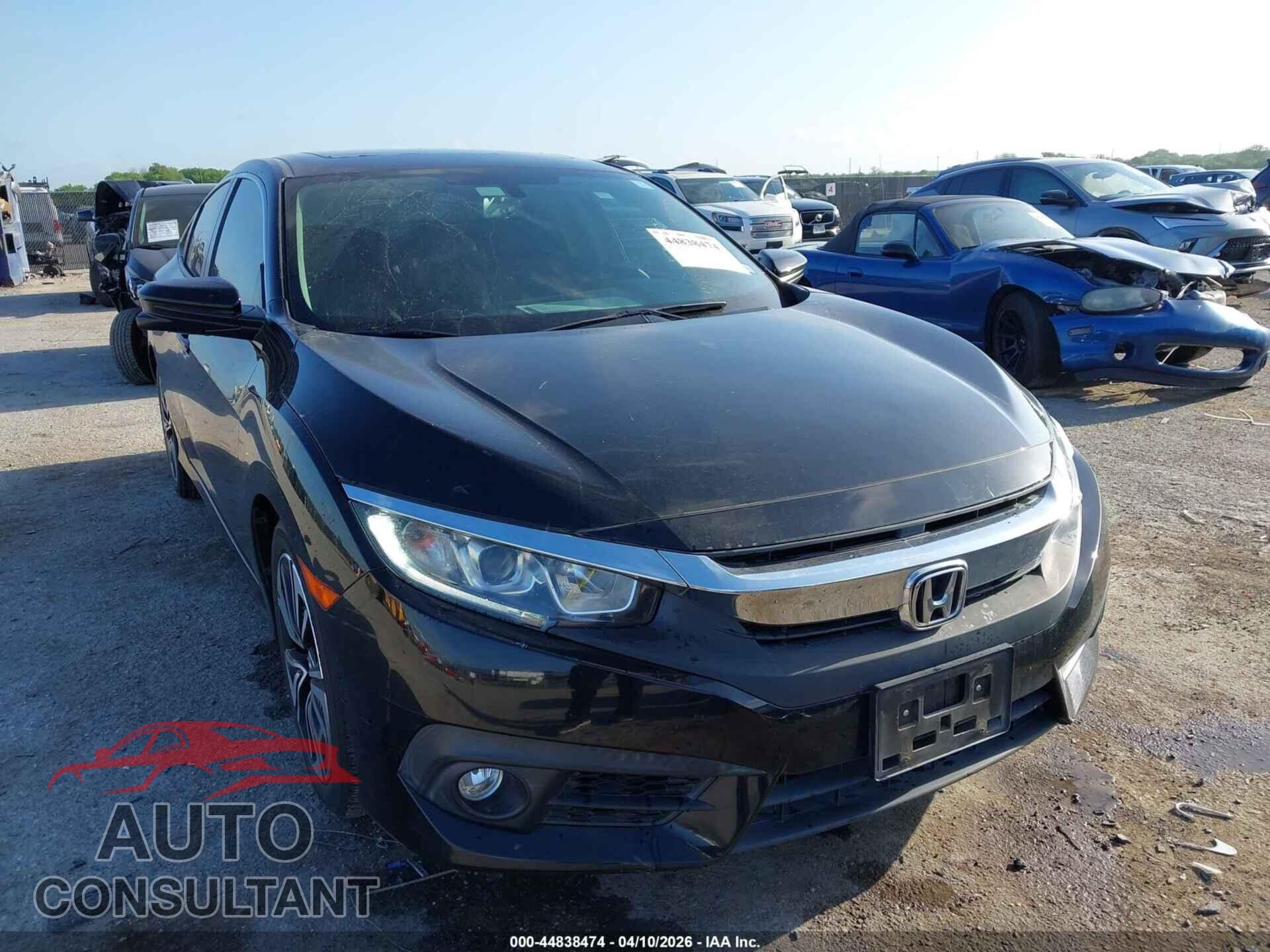 HONDA CIVIC 2017 - 19XFC1F78HE014677