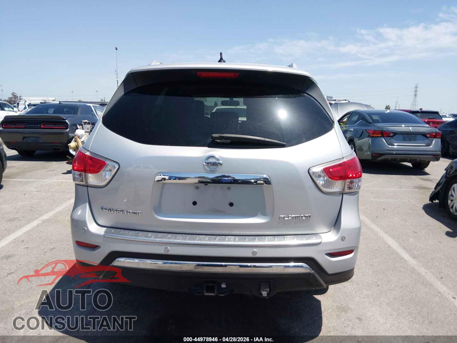 NISSAN PATHFINDER 2013 - 5N1AR2MN7DC633512