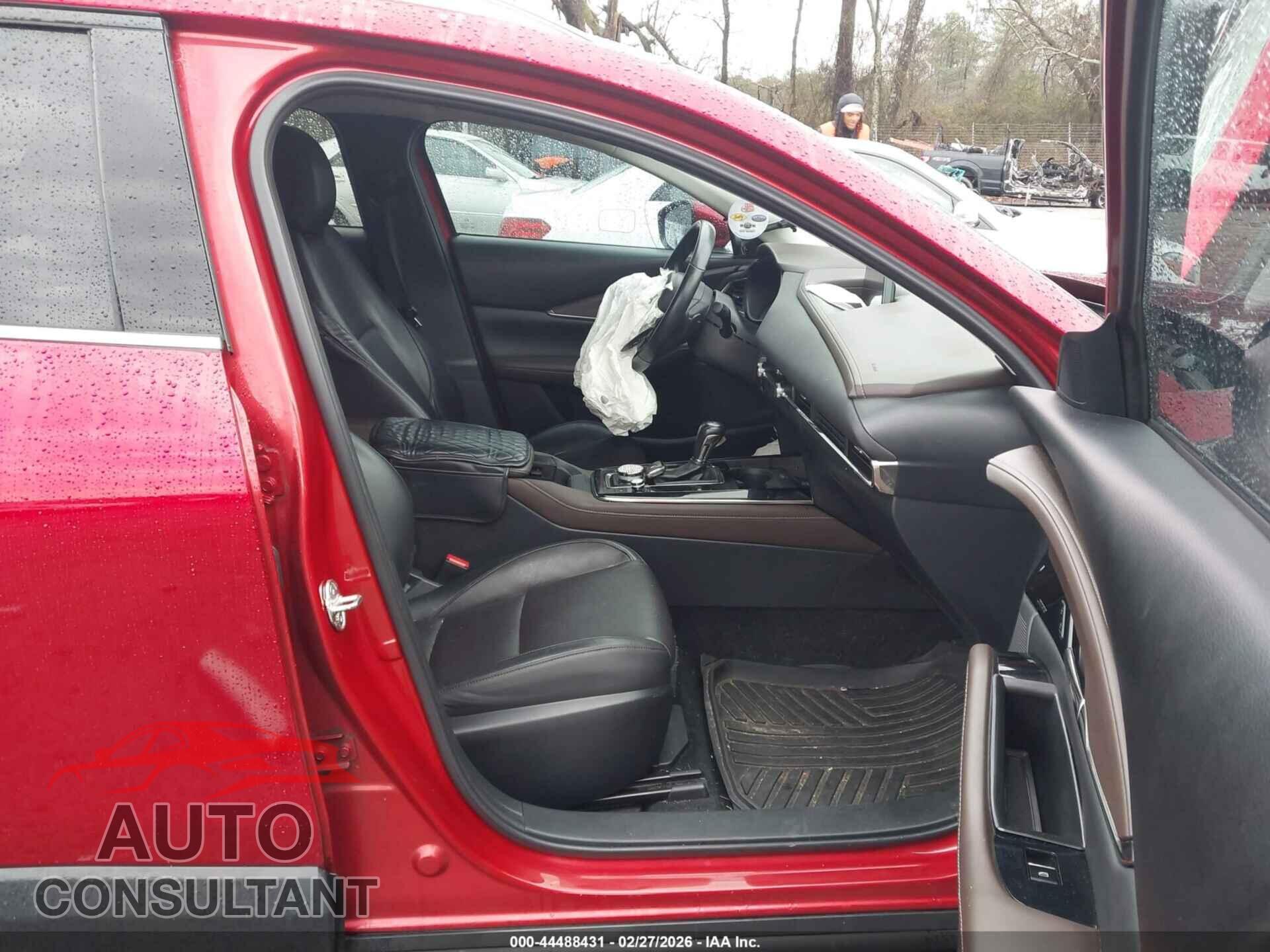 MAZDA CX-30 2020 - 3MVDMAEM3LM123444