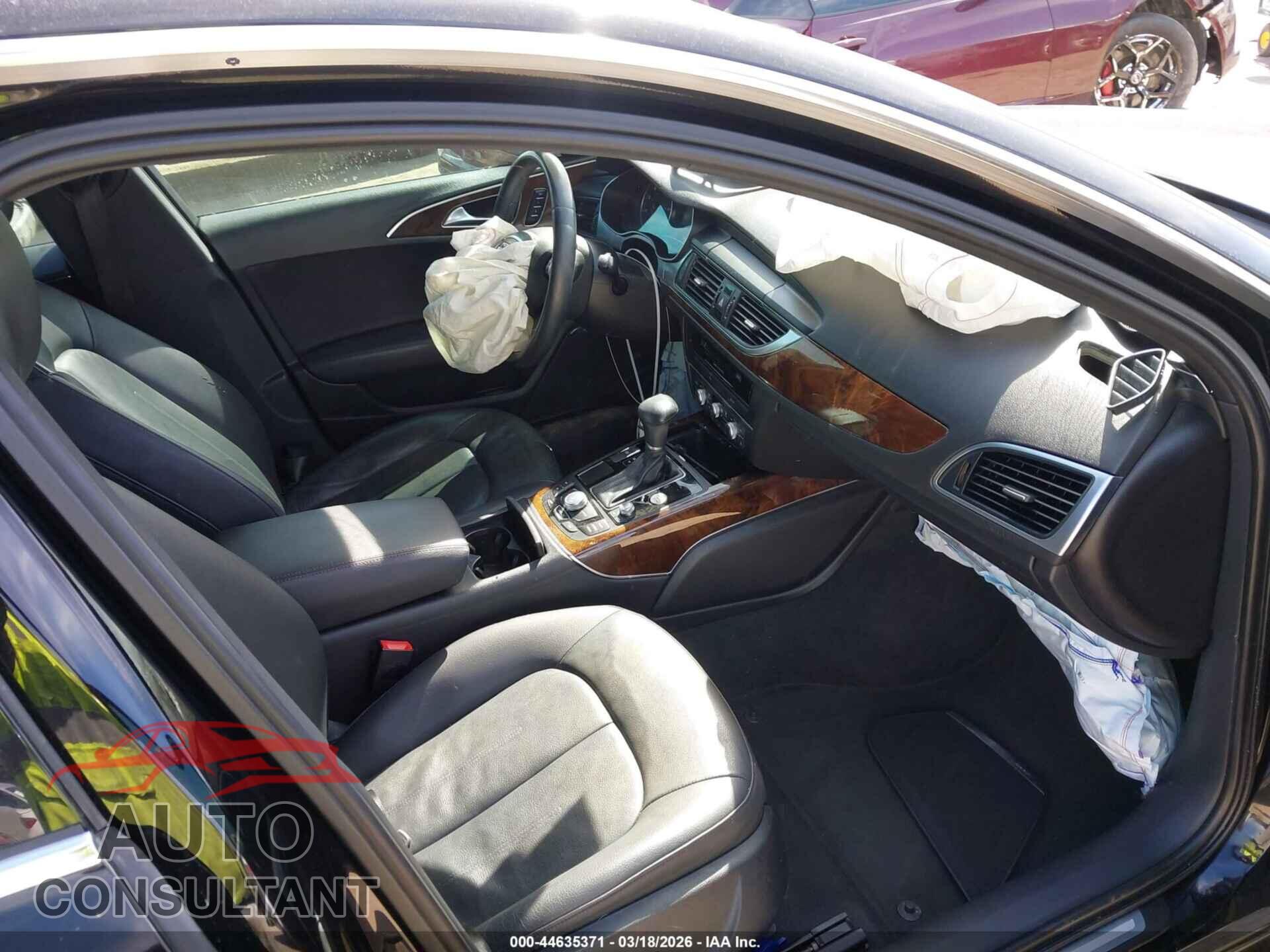 AUDI A6 2013 - WAUDFAFC8DN156039