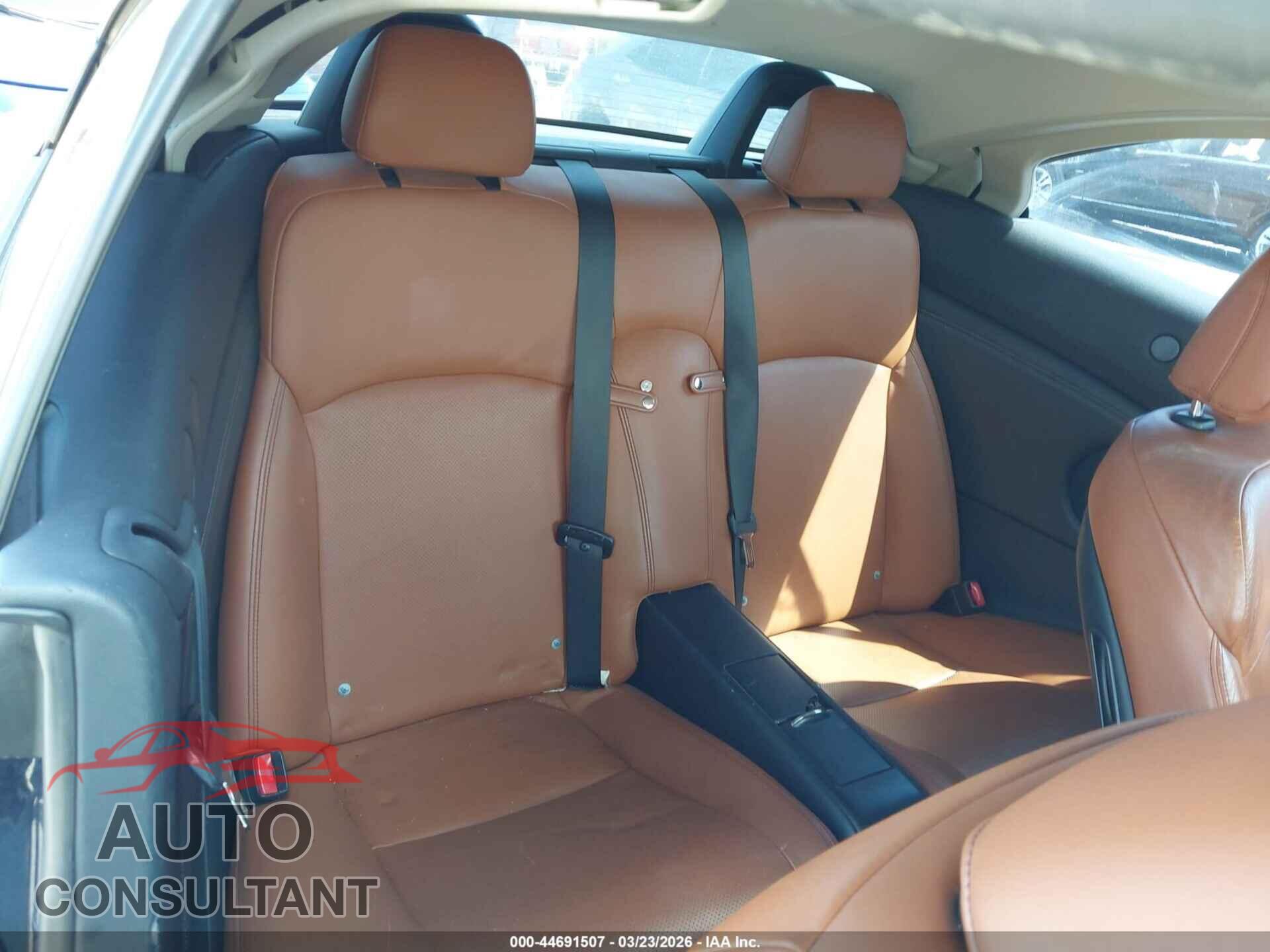 LEXUS IS 250C 2011 - JTHFF2C20B2515488