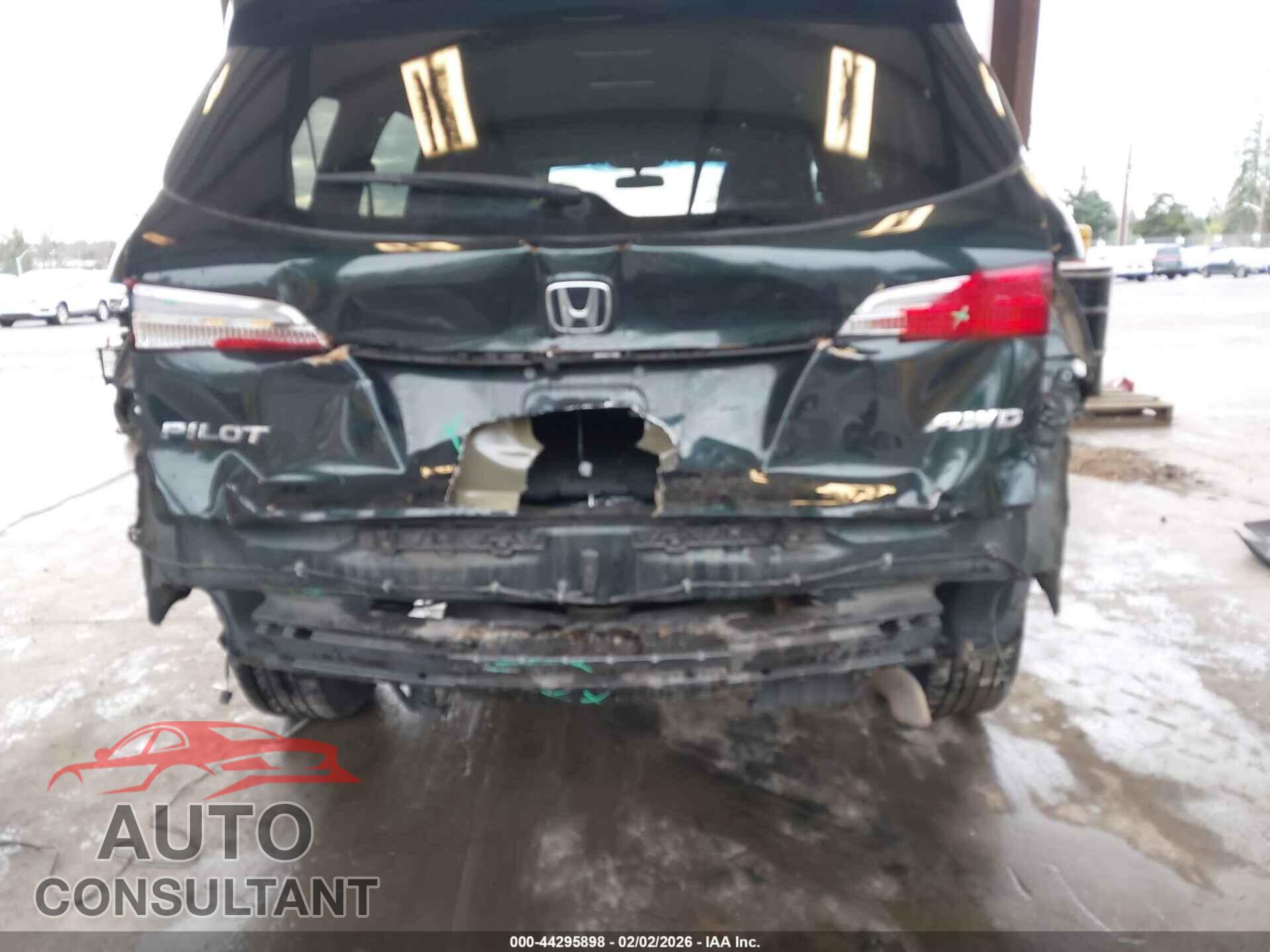 HONDA PILOT 2018 - 5FNYF6H3XJB068361