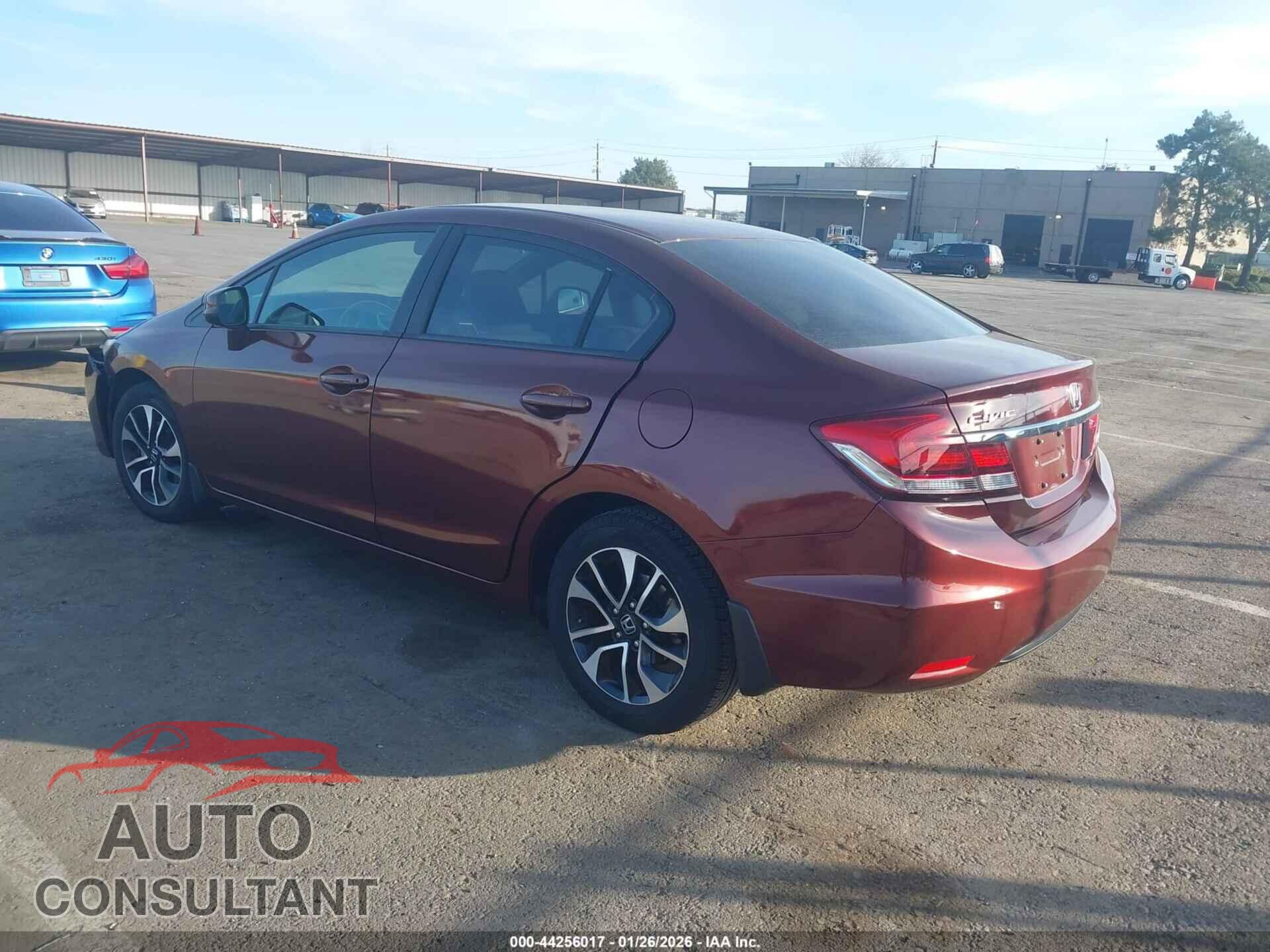 HONDA CIVIC 2013 - 2HGFB2F88DH509477