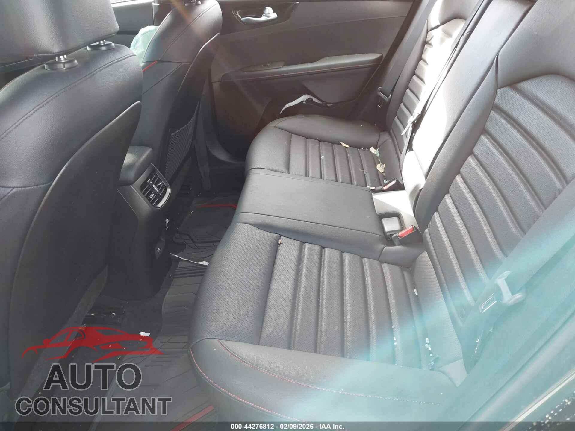 KIA FORTE 2023 - 3KPF44AC3PE620549