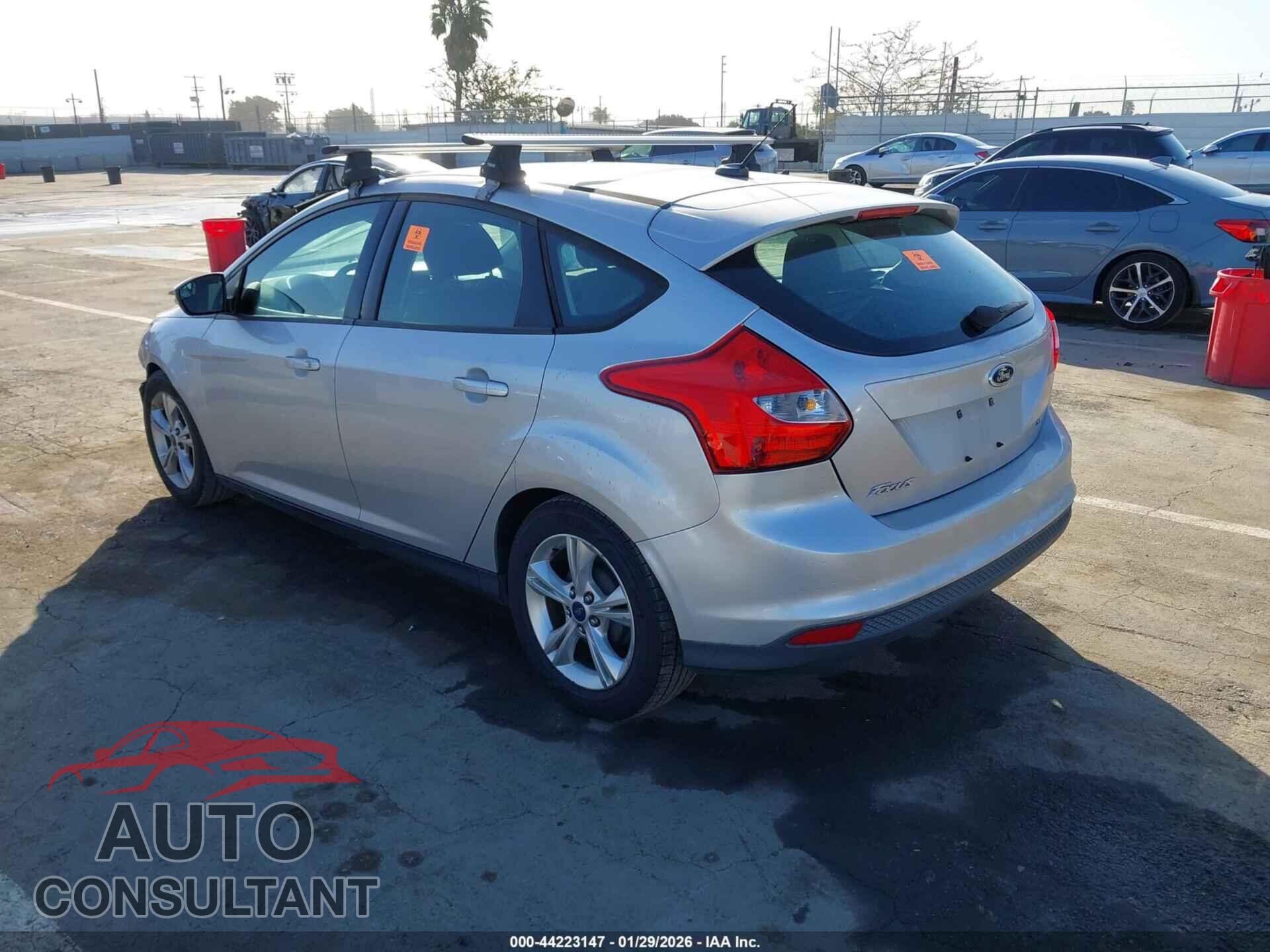 FORD FOCUS 2013 - 1FADP3K26DL340910