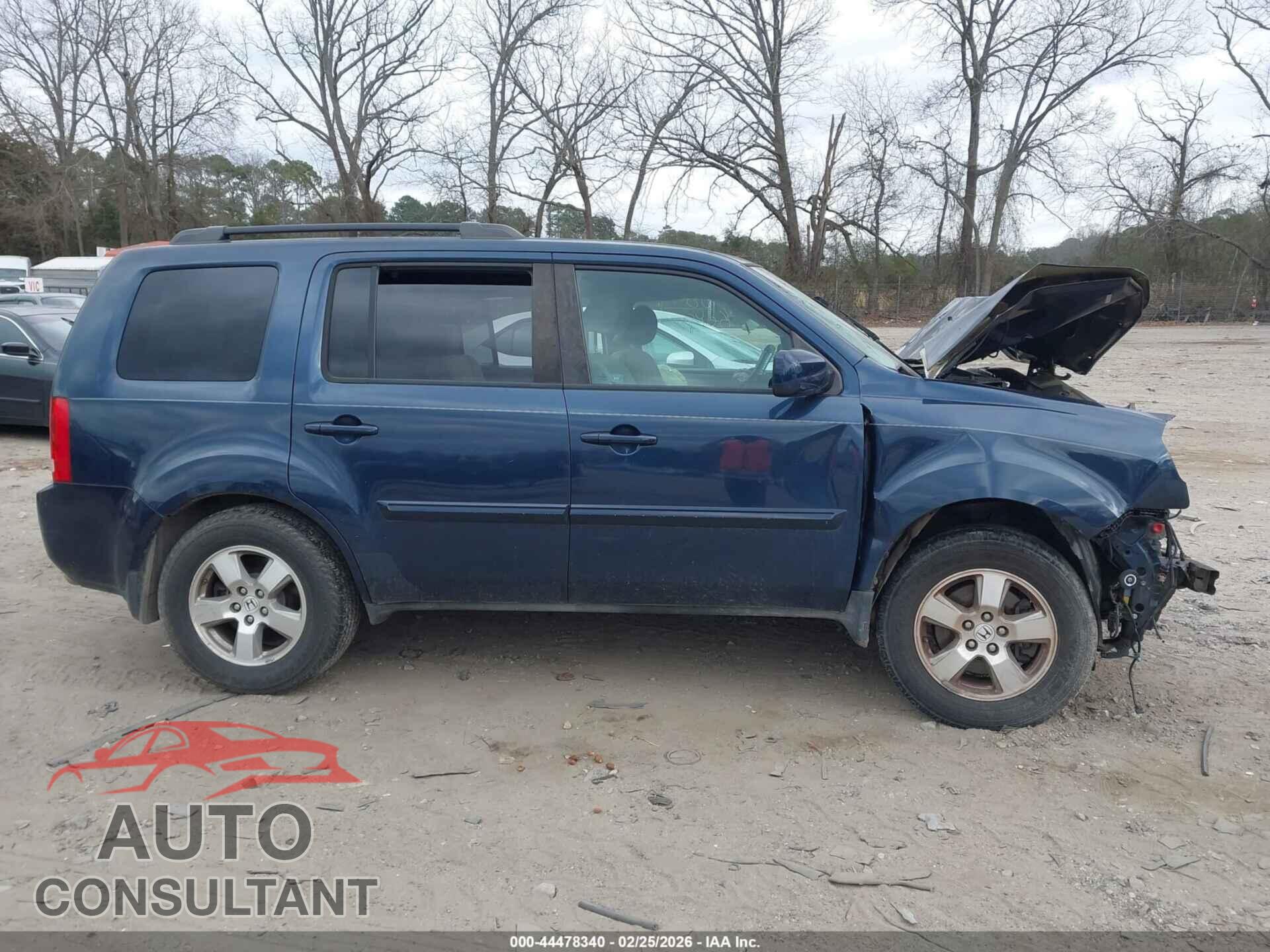 HONDA PILOT 2011 - 5FNYF3H43BB049451