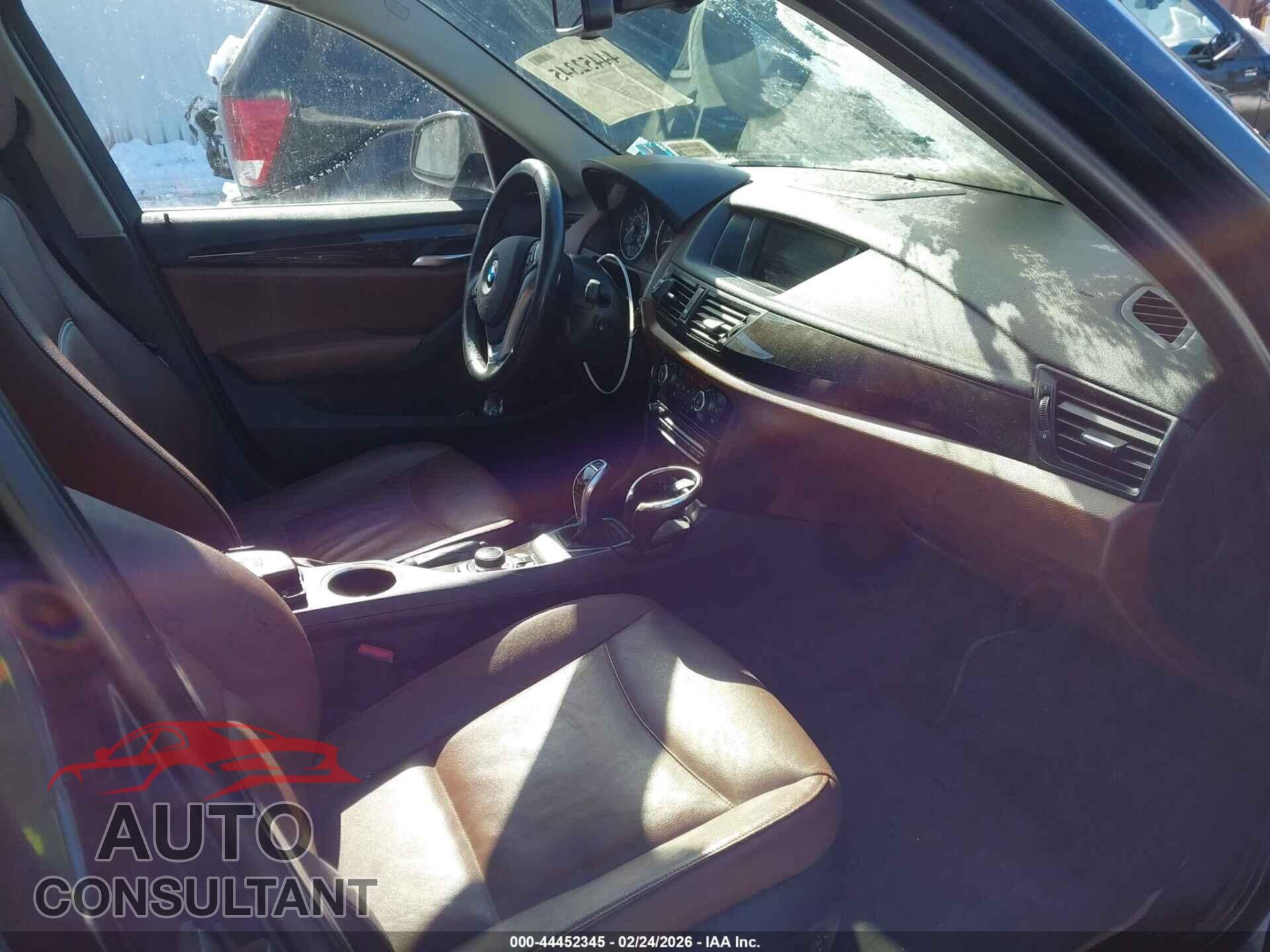 BMW X1 2014 - WBAVL1C55EVY19135