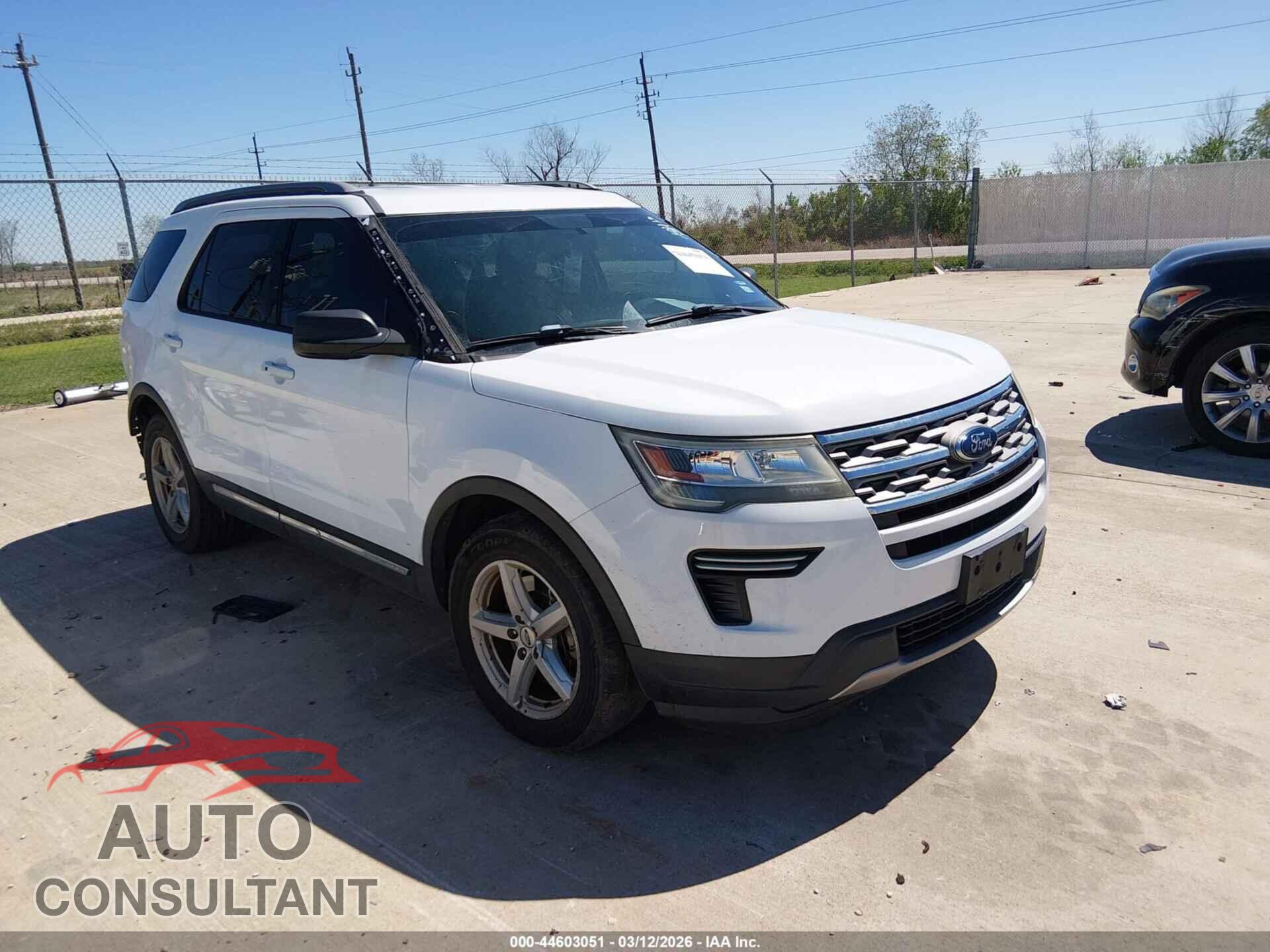 FORD EXPLORER 2018 - 1FM5K7D80JGA54508