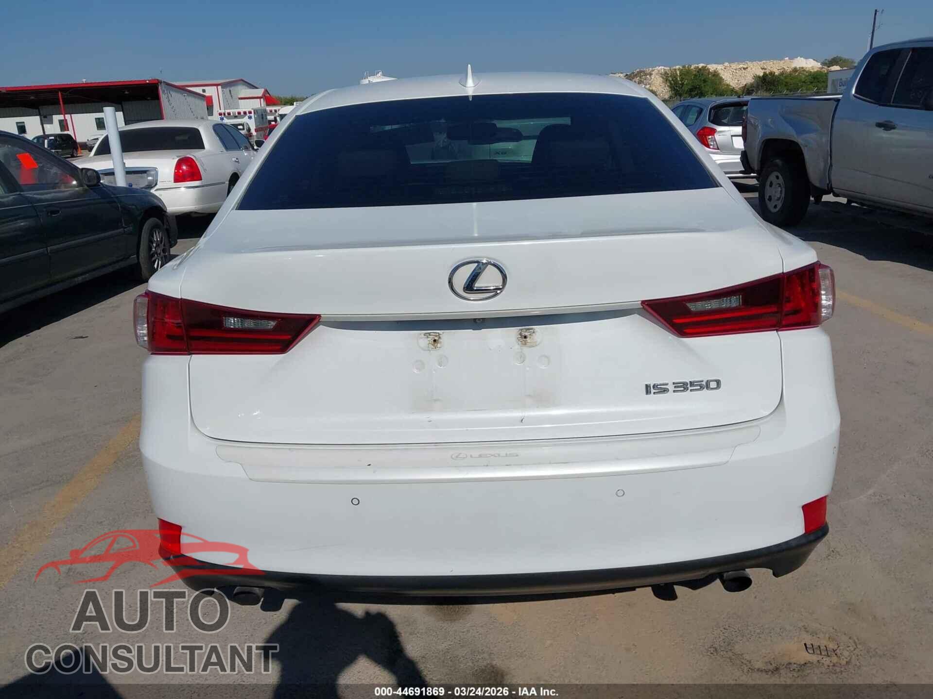 LEXUS IS 350 2014 - JTHBE1D23E5005004