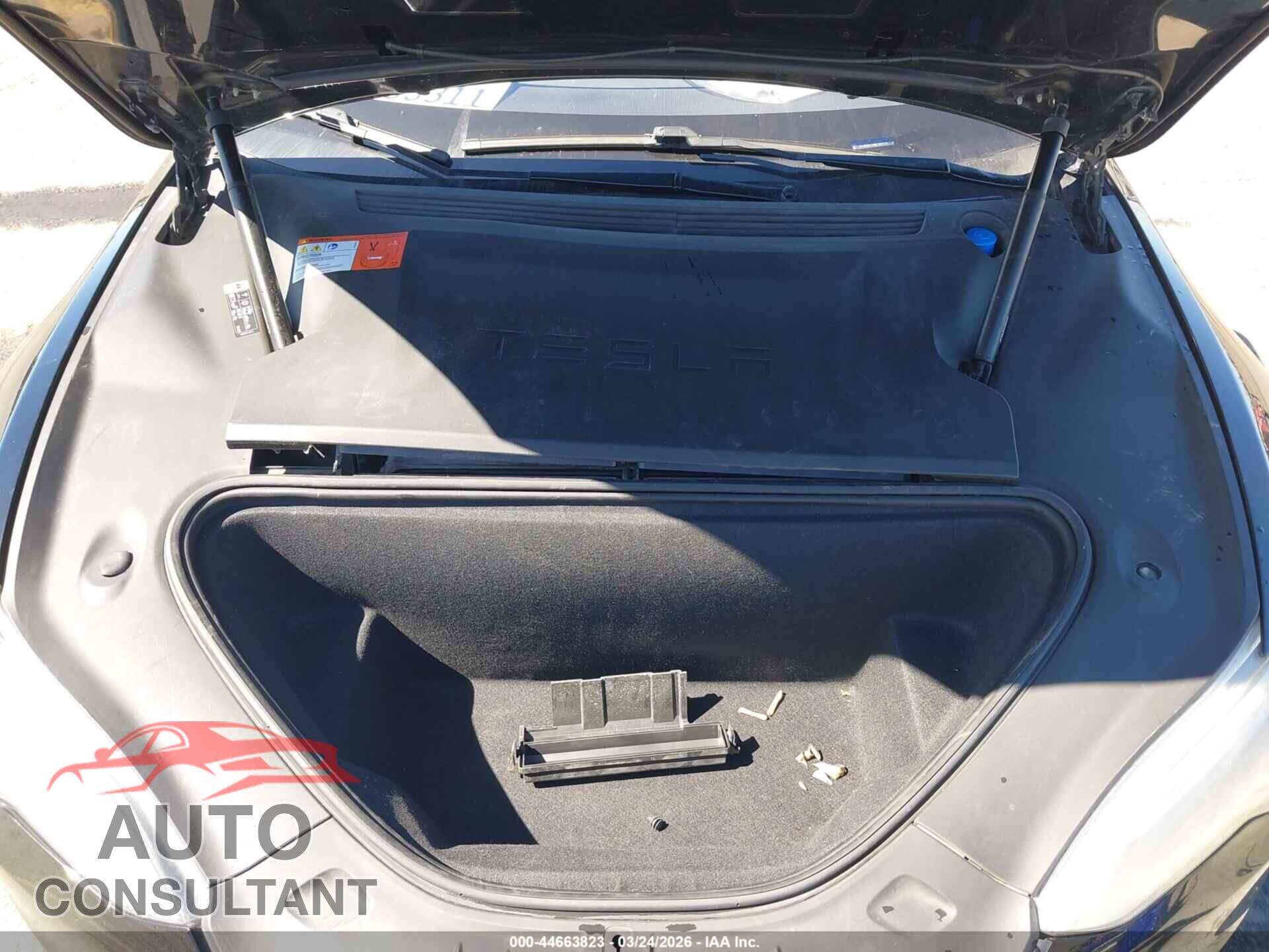 TESLA MODEL S 2017 - 5YJSA1E18HF202773