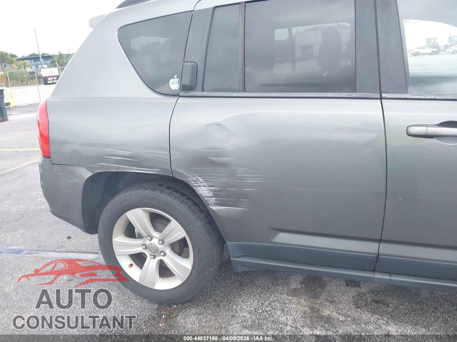 JEEP COMPASS 2012 - 1C4NJCBB2CD557556