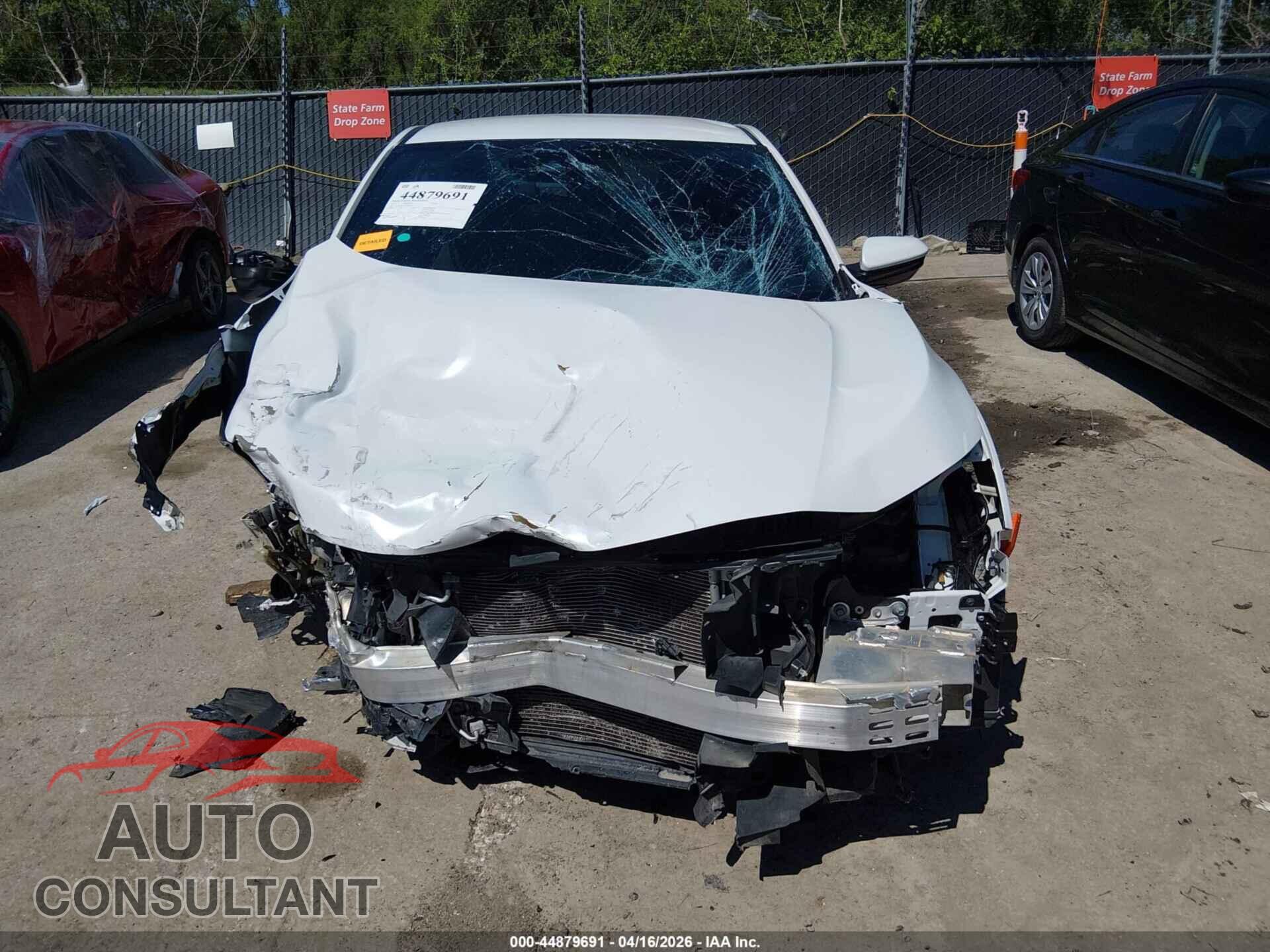 HONDA CIVIC 2019 - 2HGFC4B62KH305476