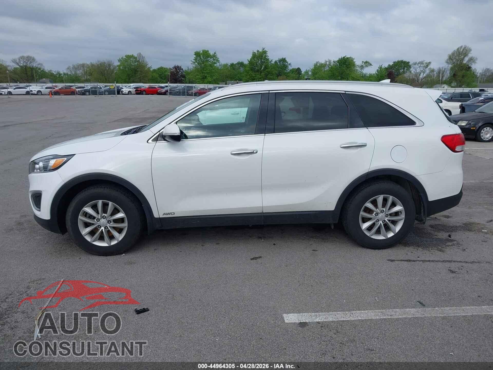 KIA SORENTO 2018 - 5XYPGDA34JG424352