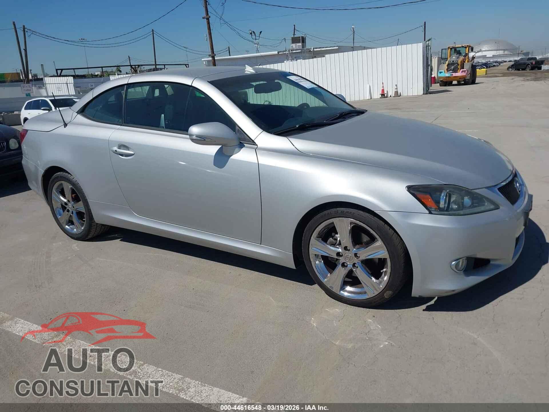 LEXUS IS 250C 2012 - JTHFF2C25C2524804