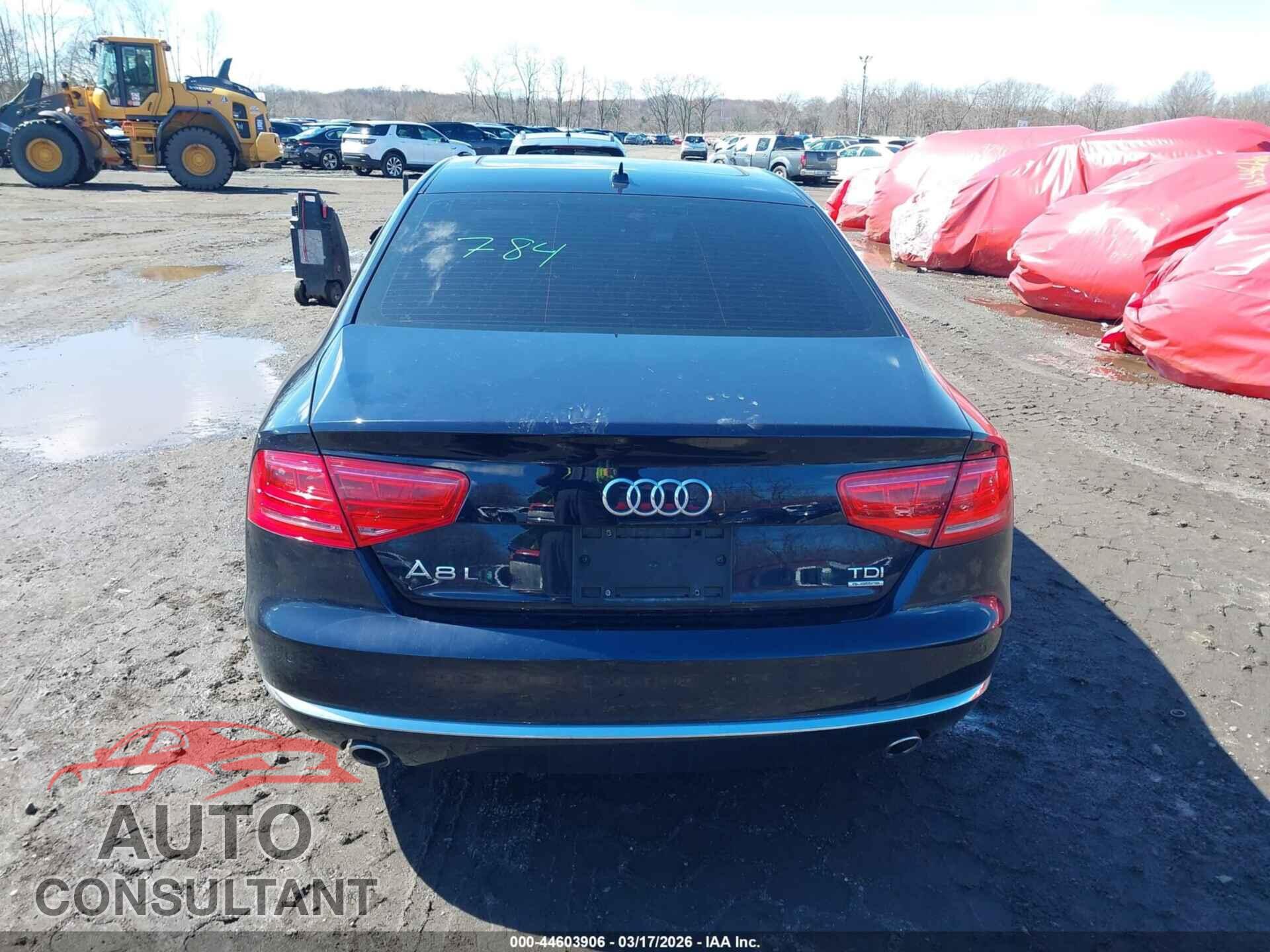 AUDI A8 L 2014 - WAURMAFD4EN001039