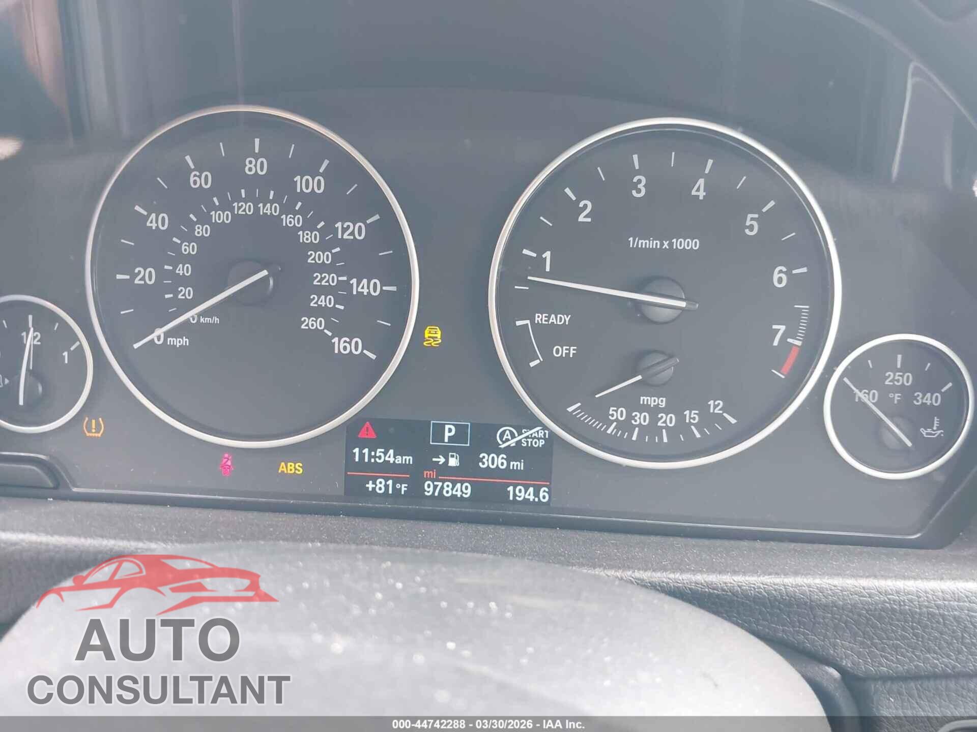BMW 320I 2017 - WBA8E1G32HNU17559