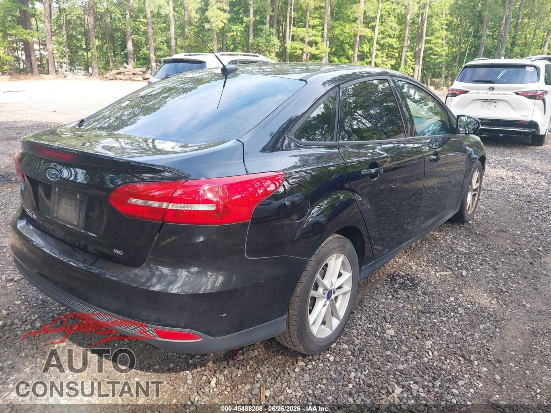 FORD FOCUS 2017 - 1FADP3F28HL266549