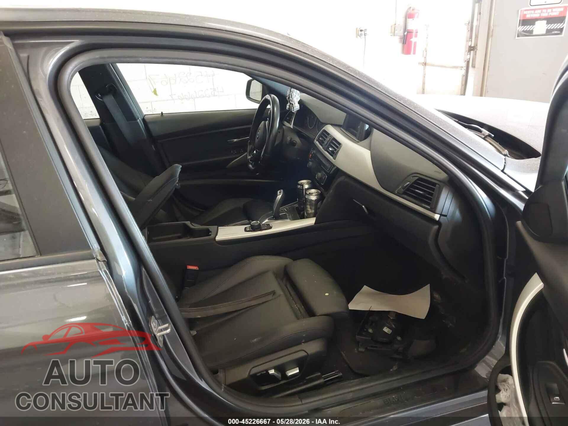 BMW 320I 2017 - WBA8A3C53HK691739