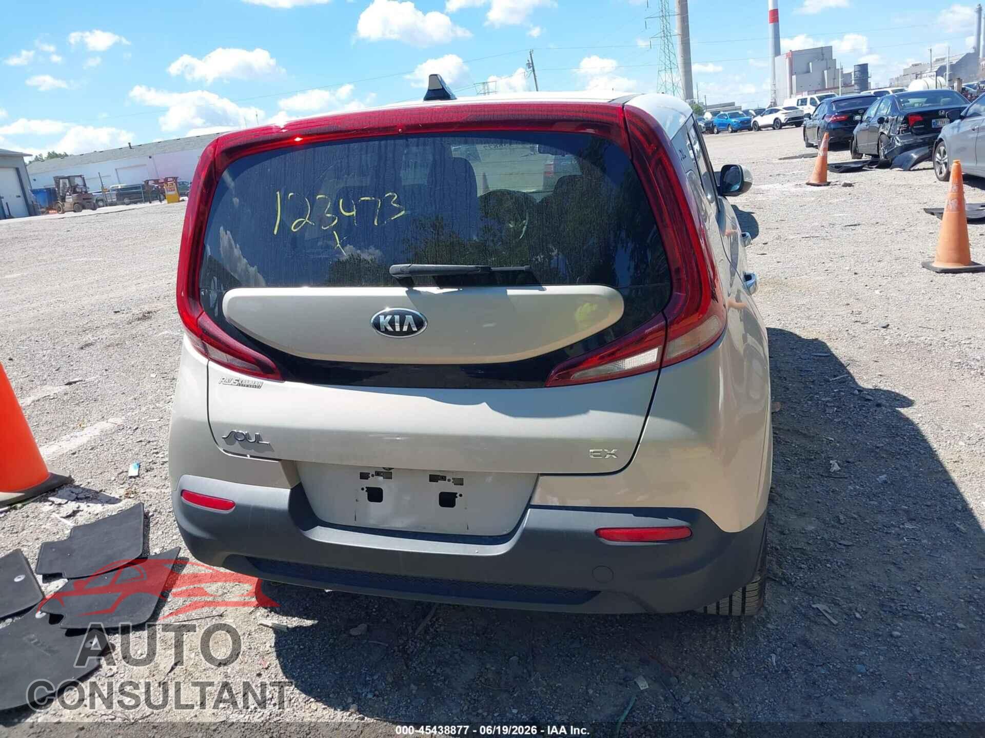 KIA SOUL 2020 - KNDJ33AU6L7123473