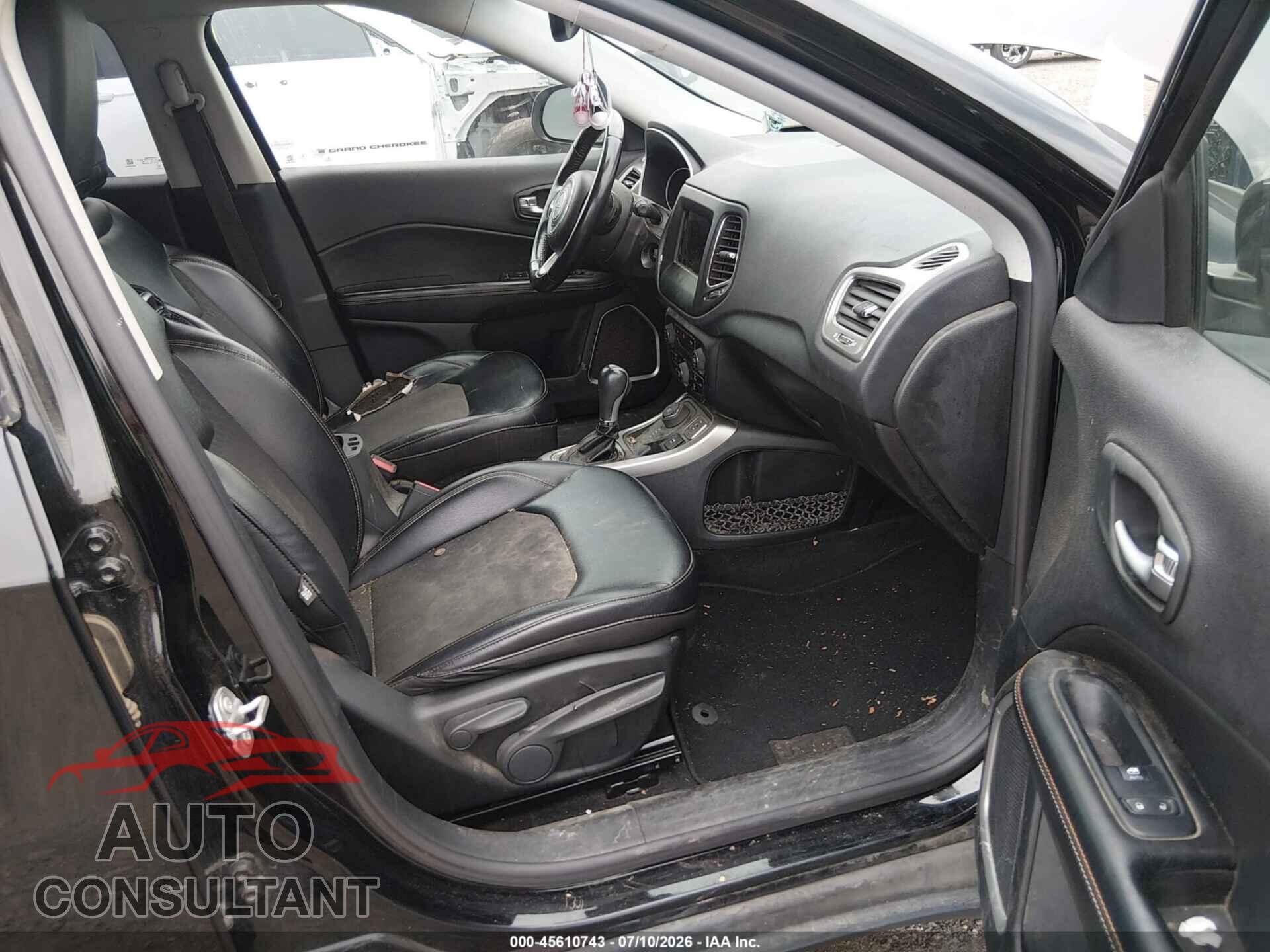JEEP COMPASS 2017 - 3C4NJDBB5HT693168