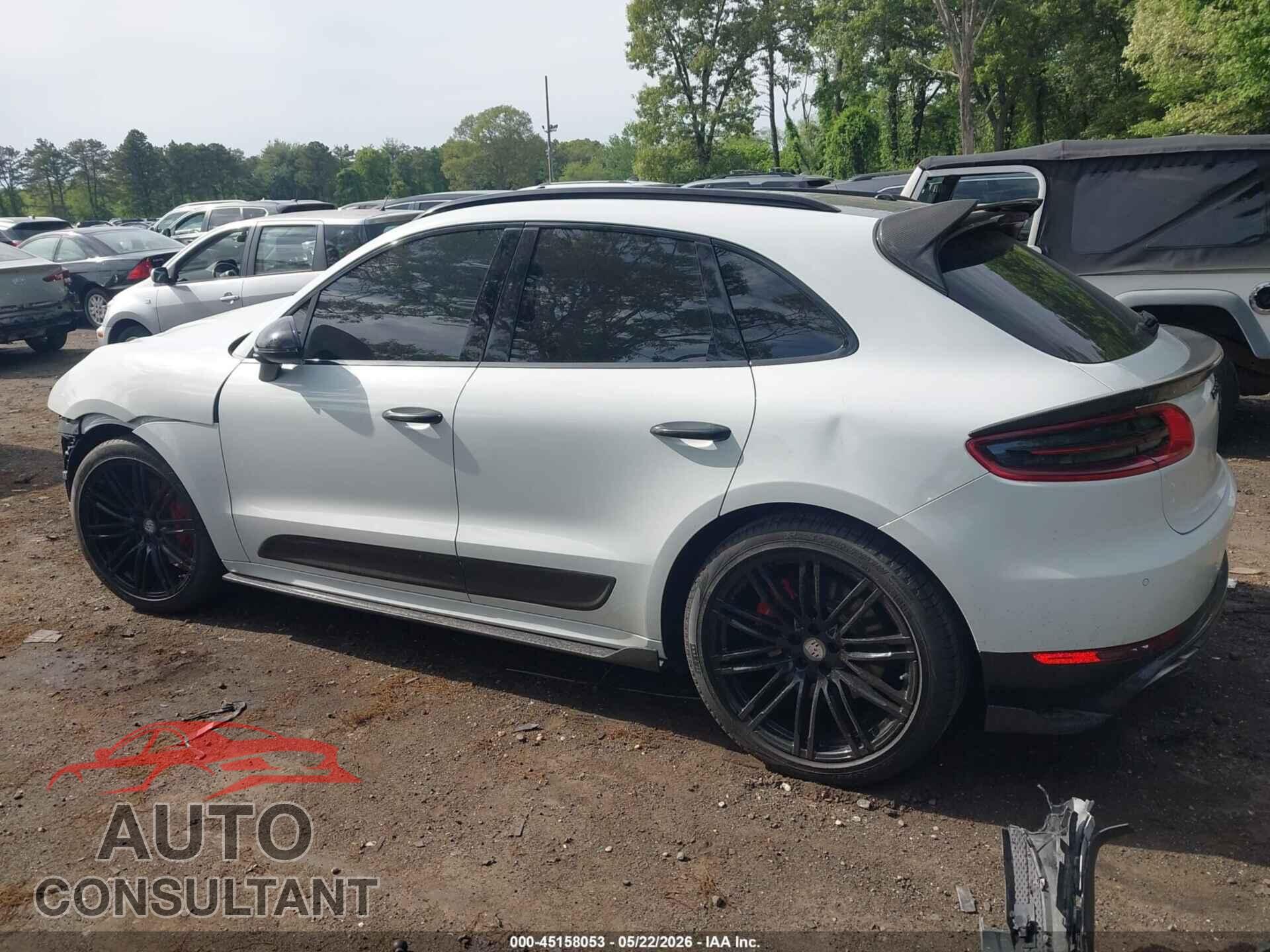 PORSCHE MACAN 2017 - WP1AF2A58HLB61407