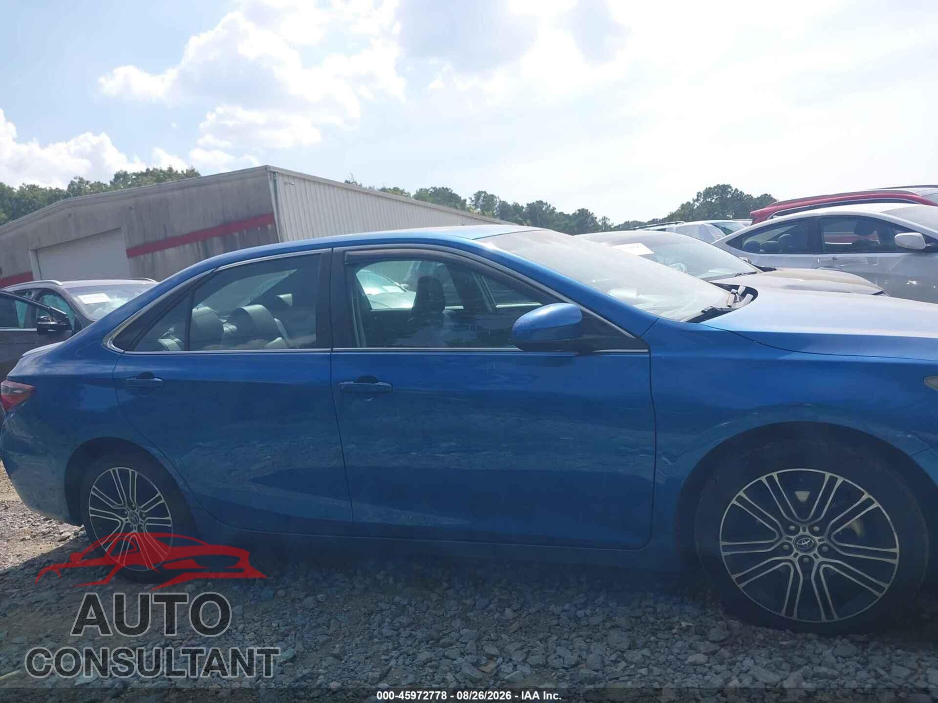TOYOTA CAMRY 2016 - 4T1BF1FK0GU563473
